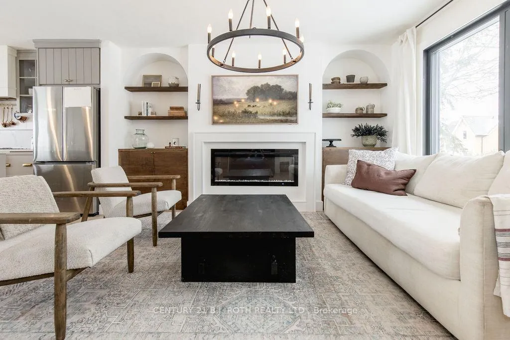 Photo 6 of 7845 Yonge Street, Innisfil, Stroud — HOMEH