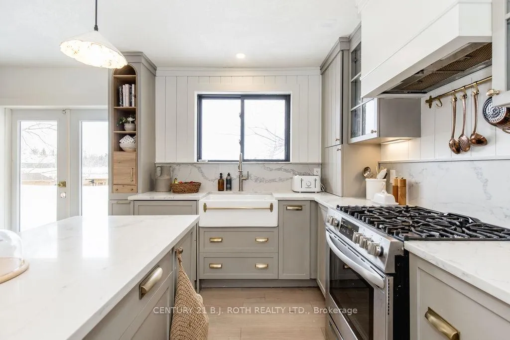 Photo 12 of 7845 Yonge Street, Innisfil, Stroud — HOMEH