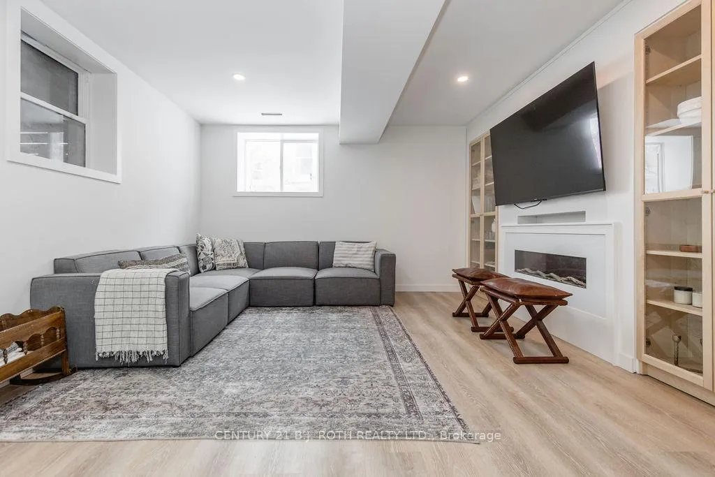 Photo 31 of 7845 Yonge Street, Innisfil, Stroud — HOMEH