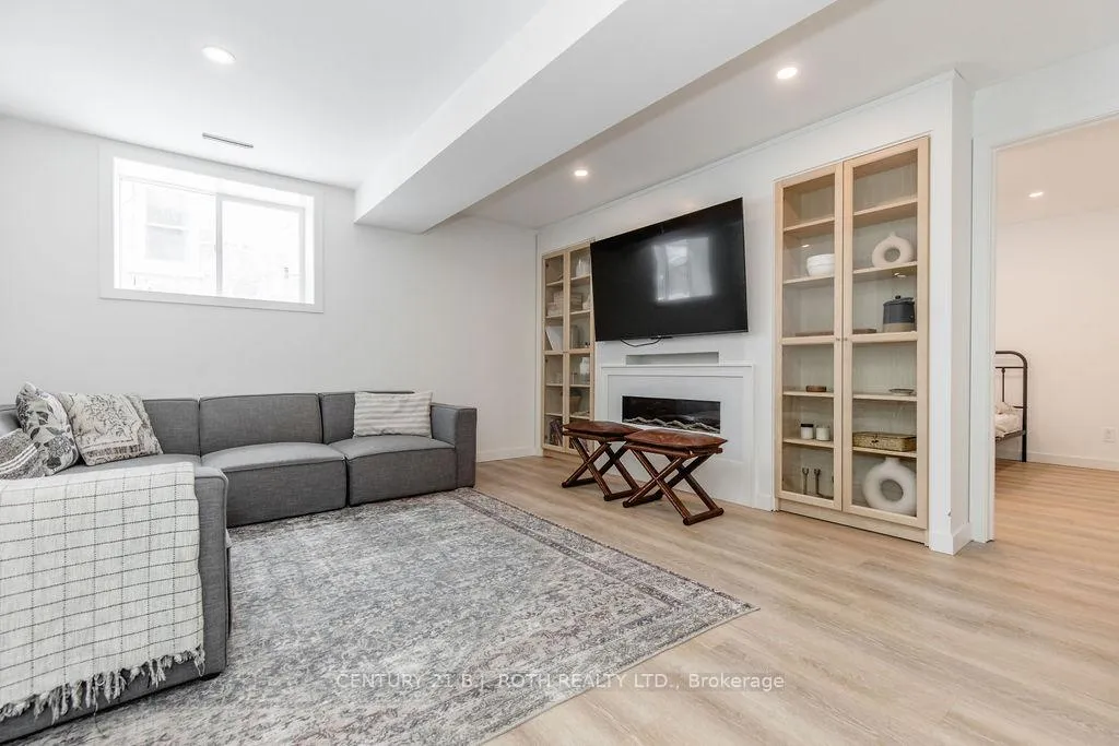 Photo 32 of 7845 Yonge Street, Innisfil, Stroud — HOMEH