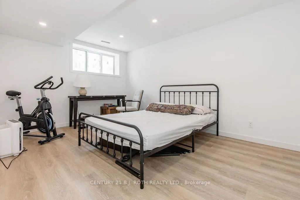 Photo 35 of 7845 Yonge Street, Innisfil, Stroud — HOMEH