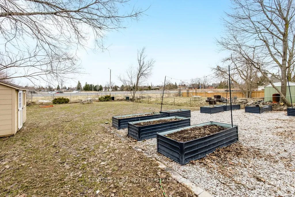 Photo 38 of 7845 Yonge Street, Innisfil, Stroud — HOMEH