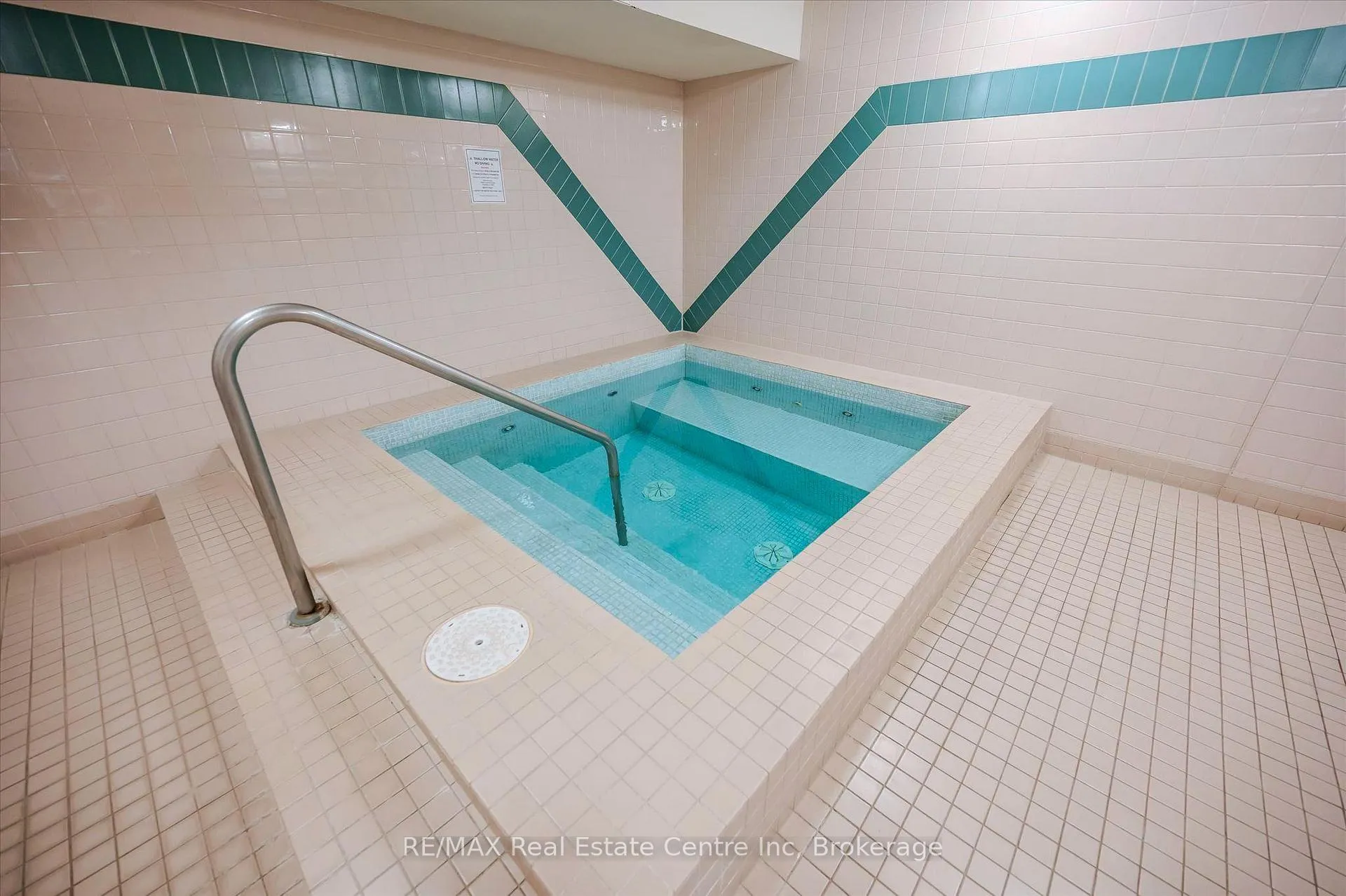 Photo 17 of Unit 302, 89 Westwood Road, Guelph, Willow West/Sugarbush/West Acres — HOMEH