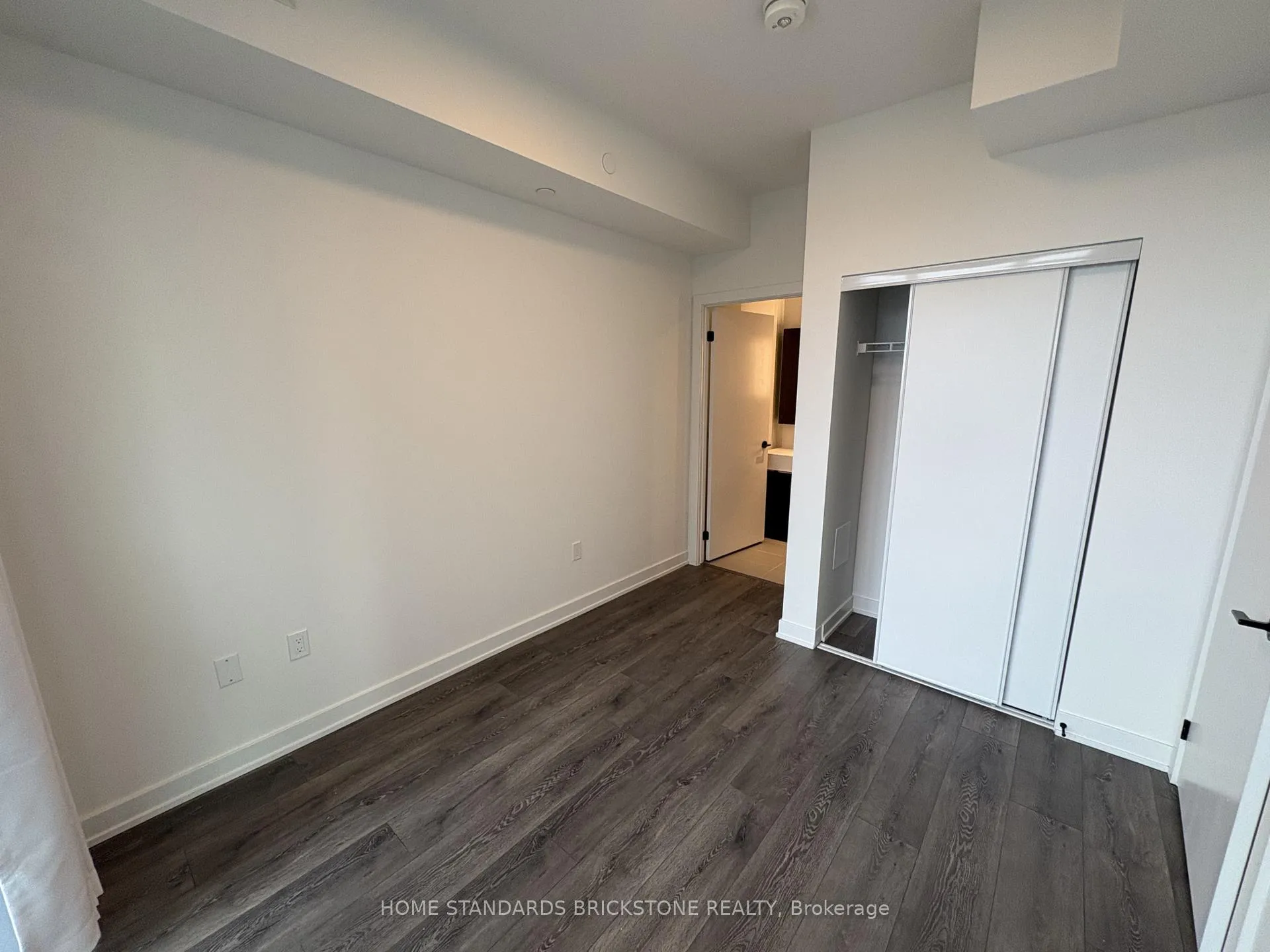 Photo 8 of Unit 2106, 117 Broadway Avenue, Toronto, Mount Pleasant West — HOMEH