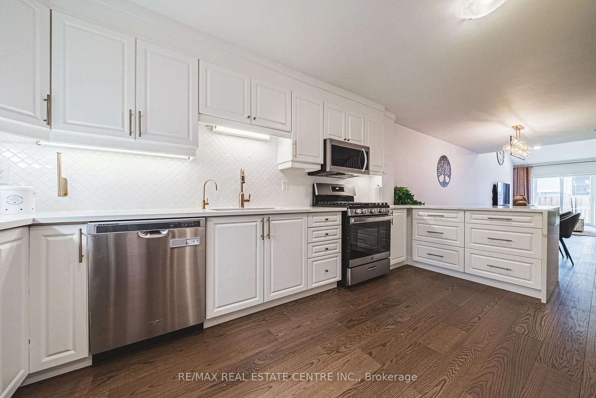 Photo 8 of Unit 25, 222 Fellowes Crescent, Hamilton, Waterdown — HOMEH