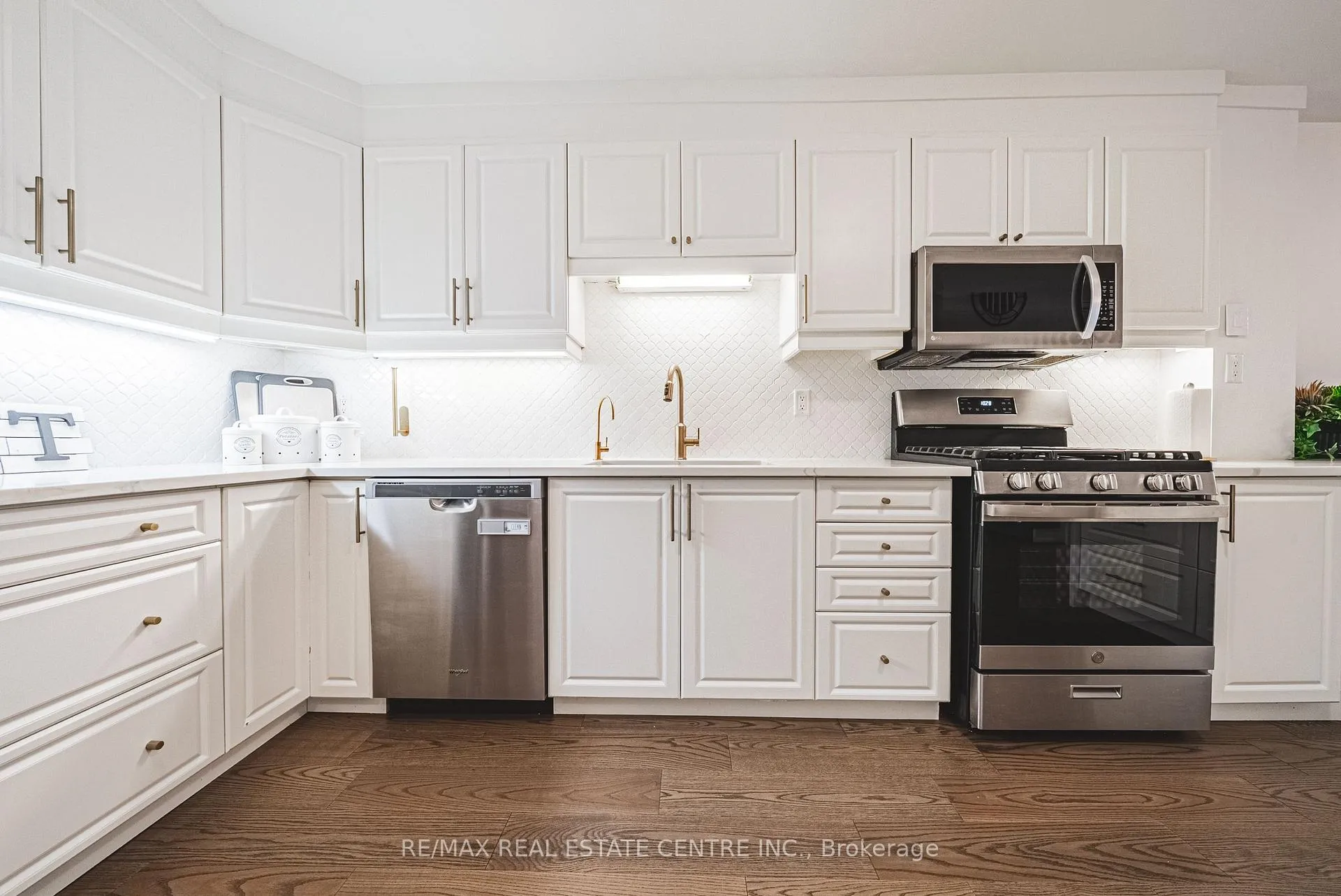 Photo 9 of Unit 25, 222 Fellowes Crescent, Hamilton, Waterdown — HOMEH