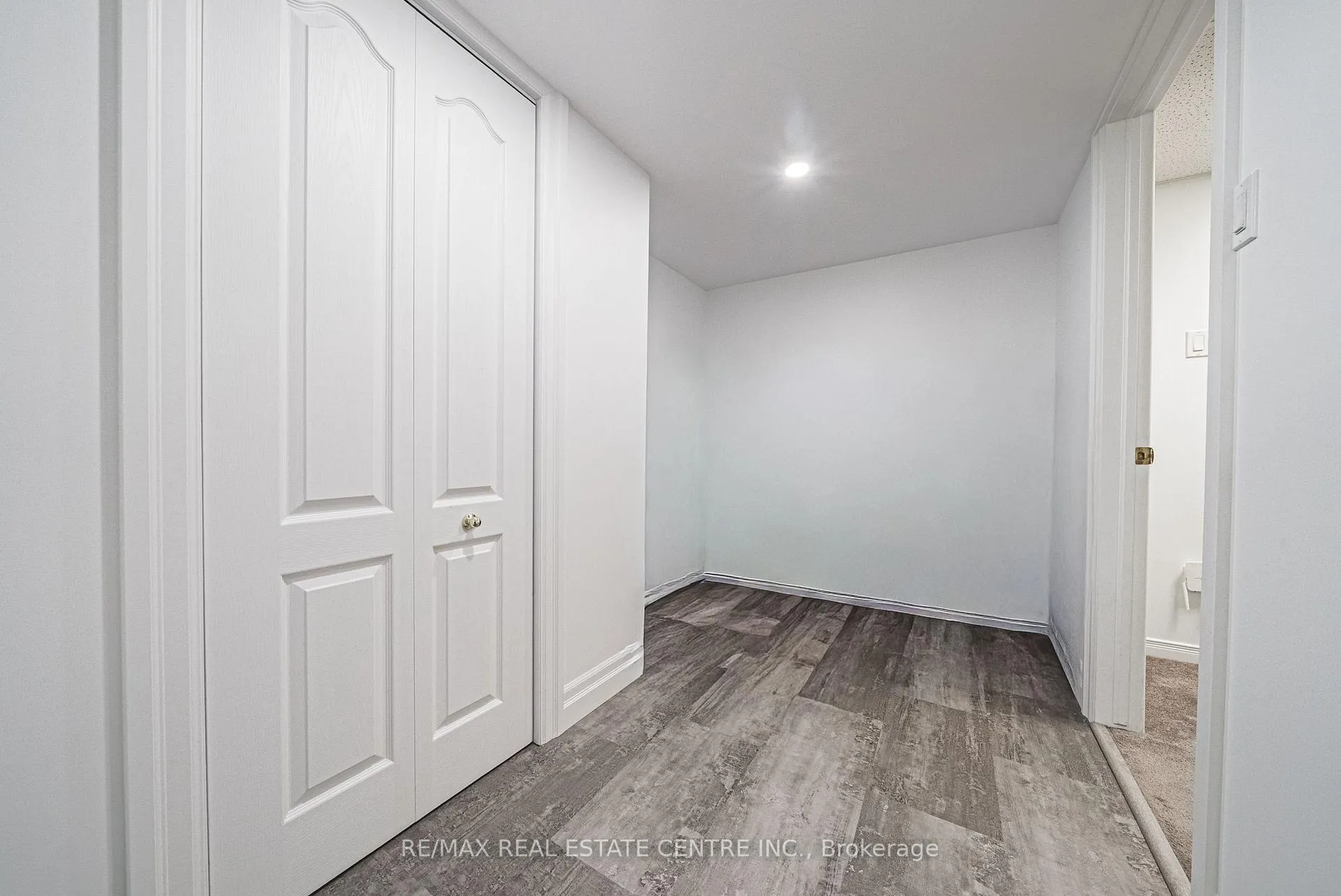 Photo 44 of Unit 25, 222 Fellowes Crescent, Hamilton, Waterdown — HOMEH