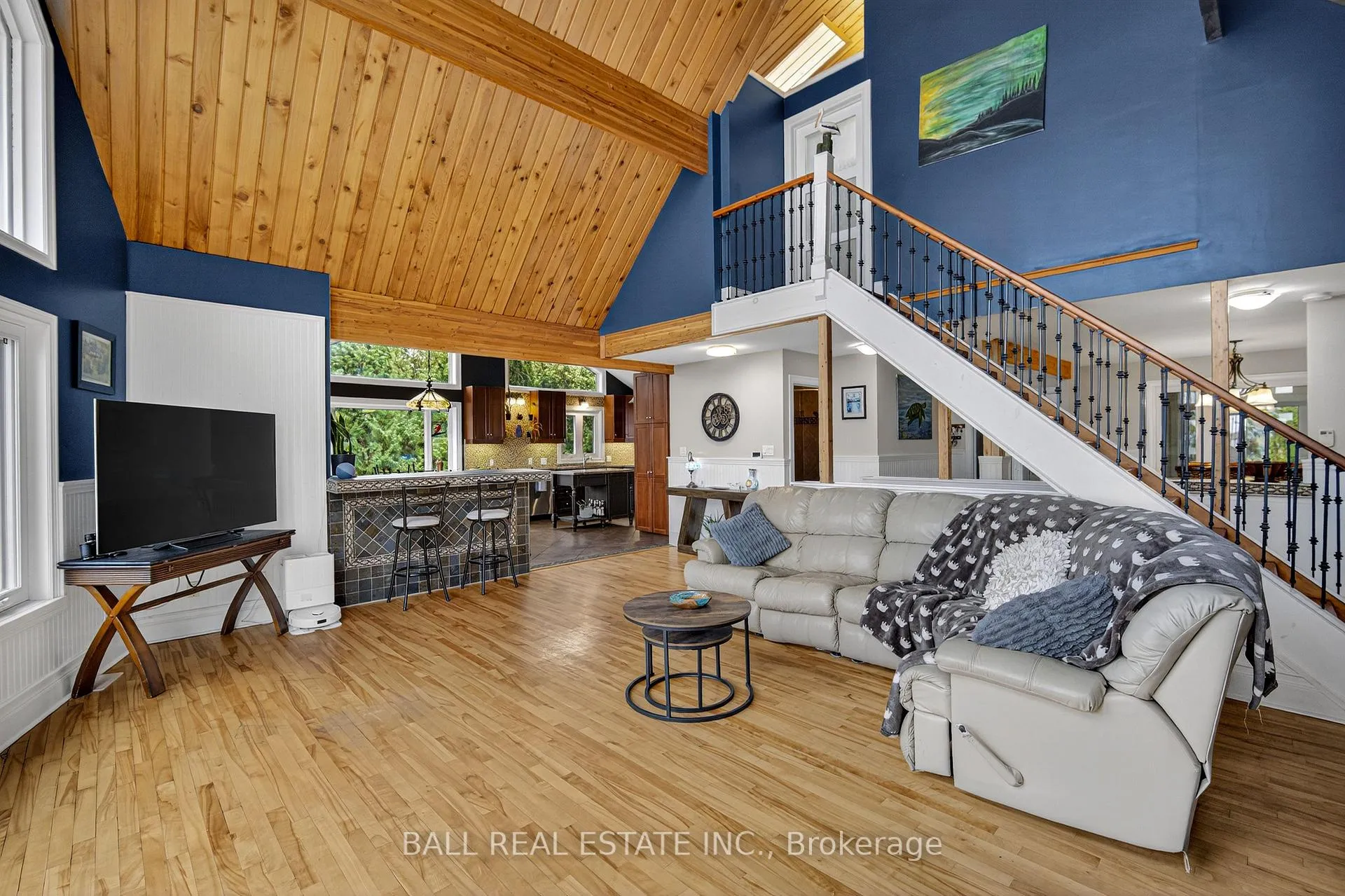 Photo 12 of 151 Peller Court, Kawartha Lakes, Verulam — HOMEH