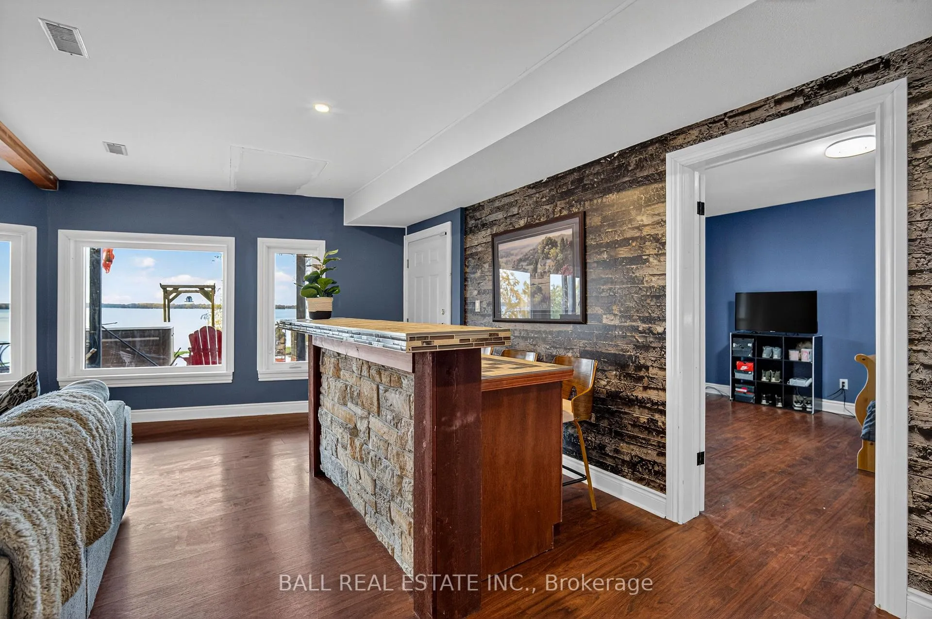 Photo 33 of 151 Peller Court, Kawartha Lakes, Verulam — HOMEH