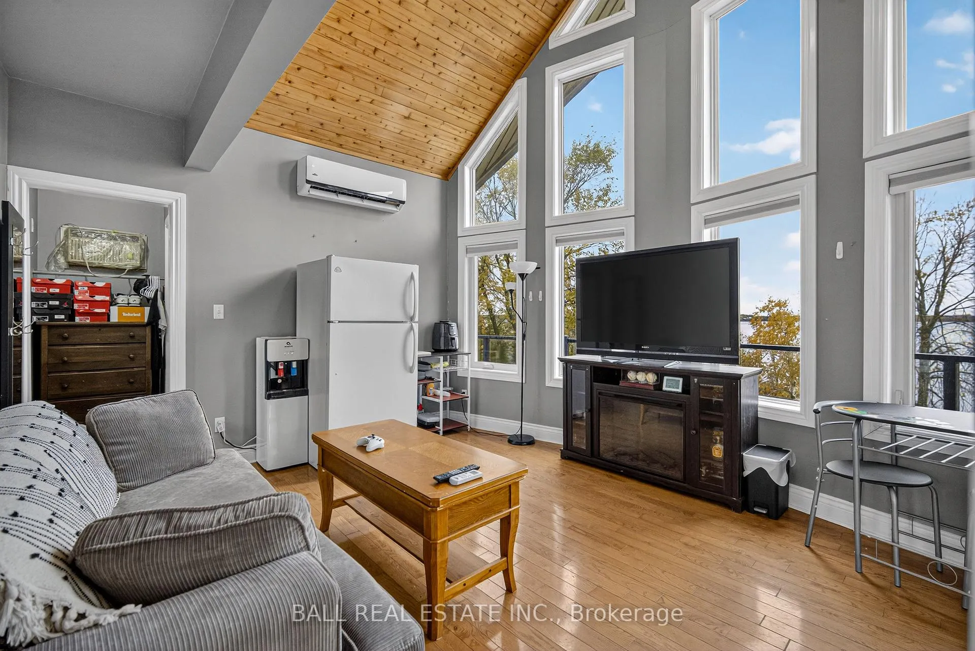 Photo 41 of 151 Peller Court, Kawartha Lakes, Verulam — HOMEH