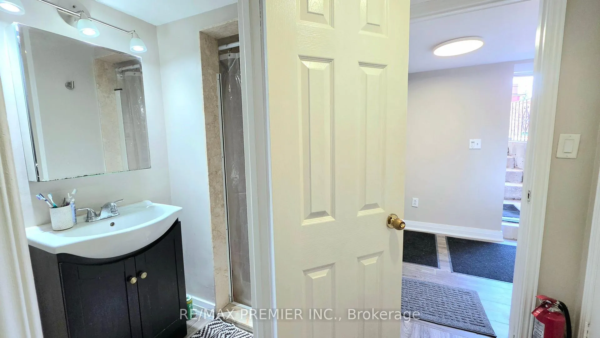 Photo 13 of 75 Auburn Avenue, Toronto, Corso Italia-Davenport — HOMEH