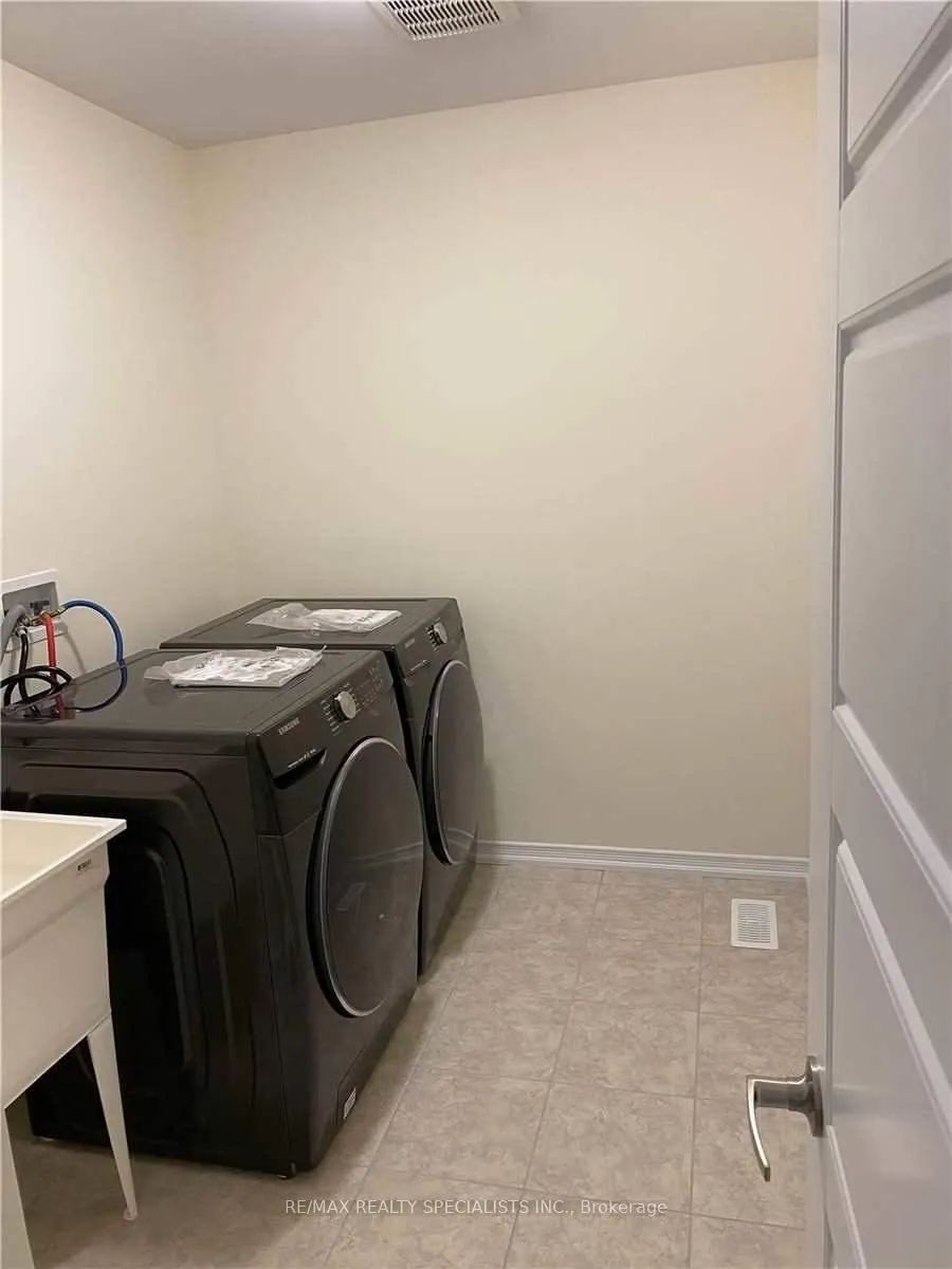 Photo 20 of 23 Seanesy Drive, Thorold, Hurricane/Merrittville — HOMEH