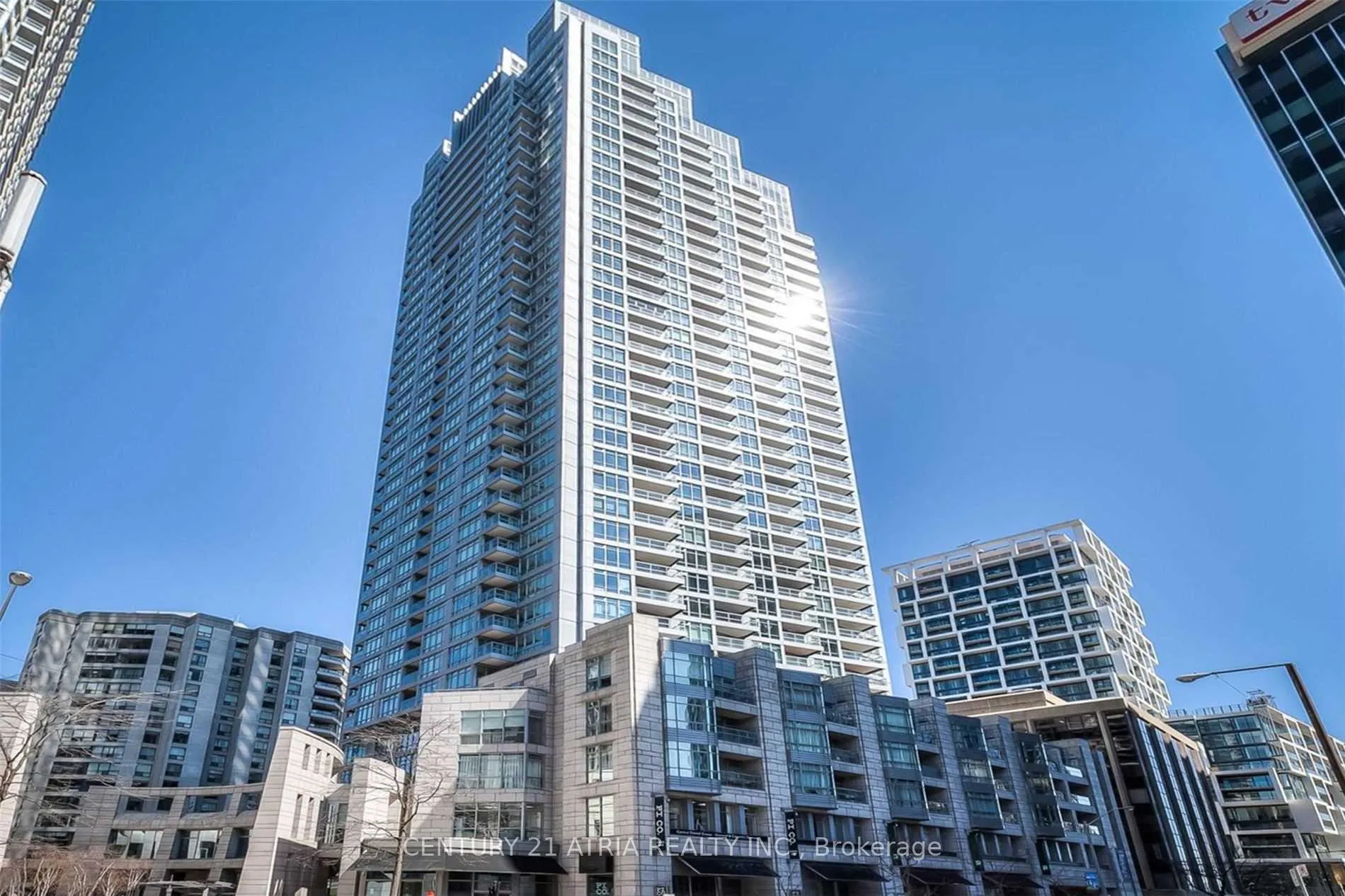 Photo 1 of Unit 1803, 2181 Yonge Street, Toronto, Mount Pleasant West — HOMEH