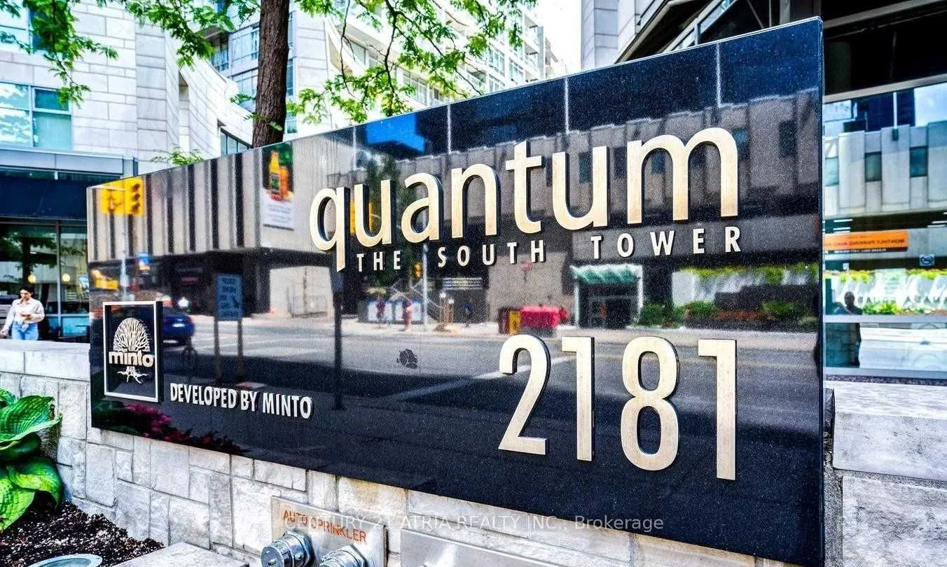 Photo 2 of Unit 1803, 2181 Yonge Street, Toronto, Mount Pleasant West — HOMEH