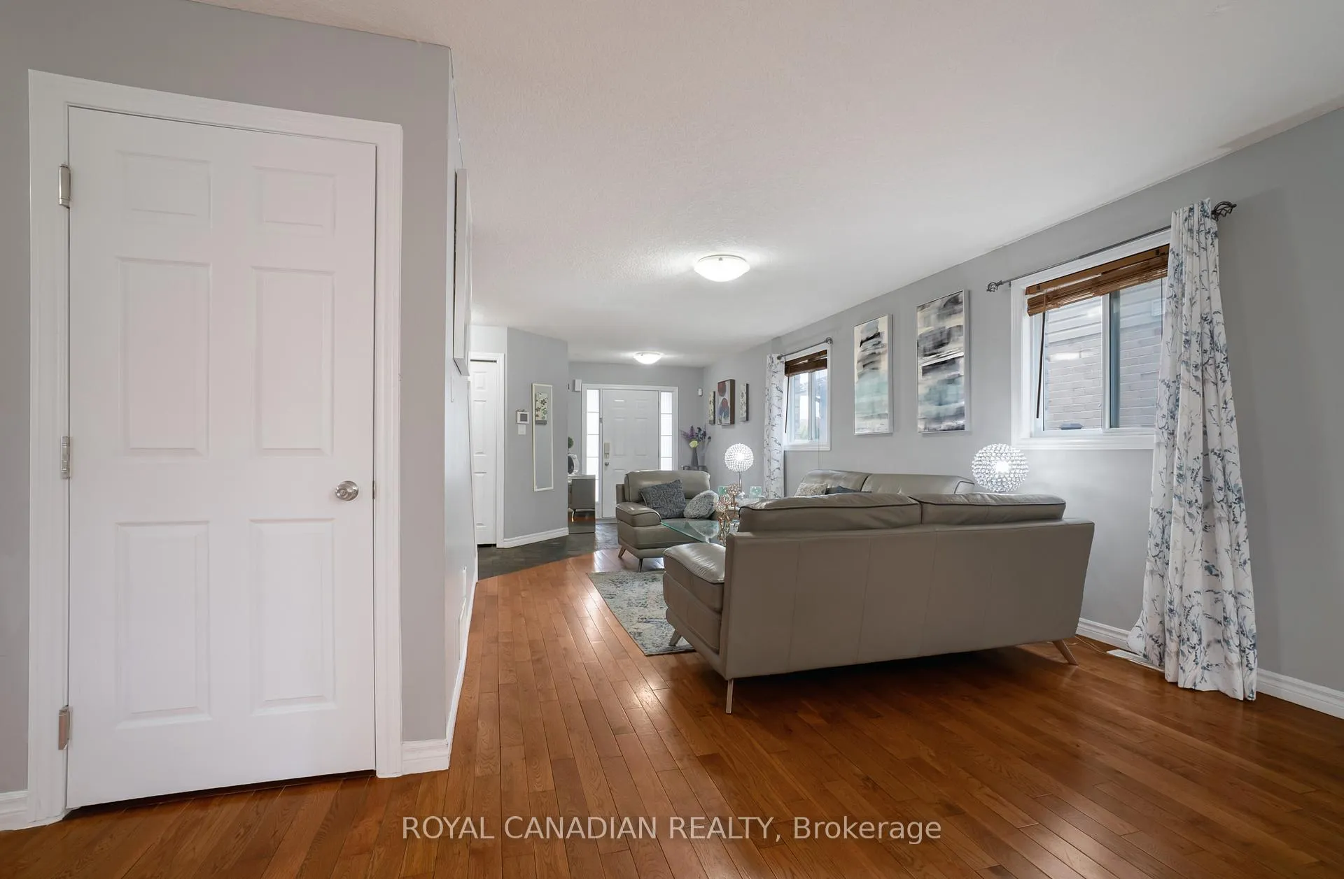Photo 6 of 1723 Stackhouse Avenue, London, North C — HOMEH