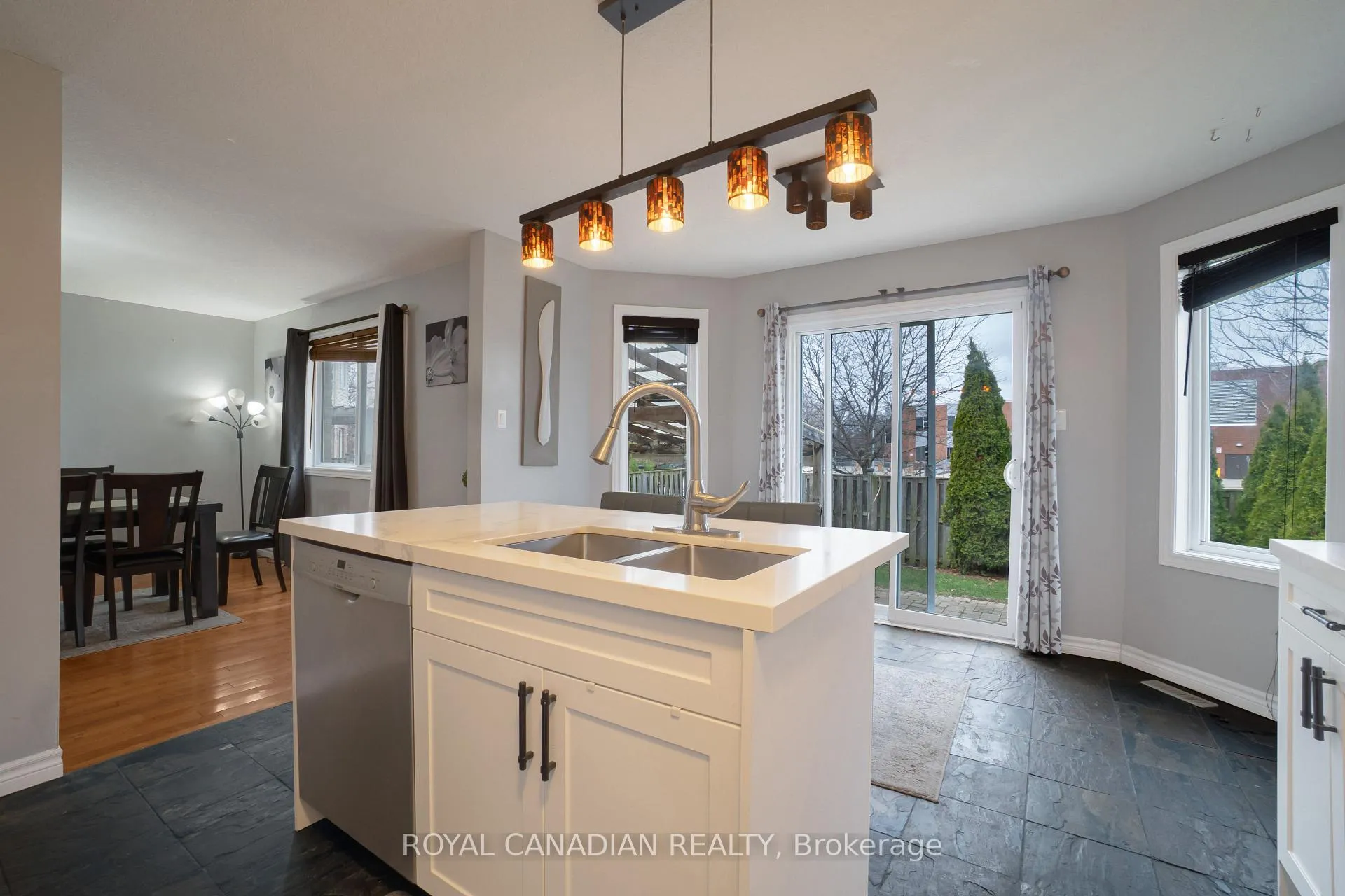 Photo 10 of 1723 Stackhouse Avenue, London, North C — HOMEH