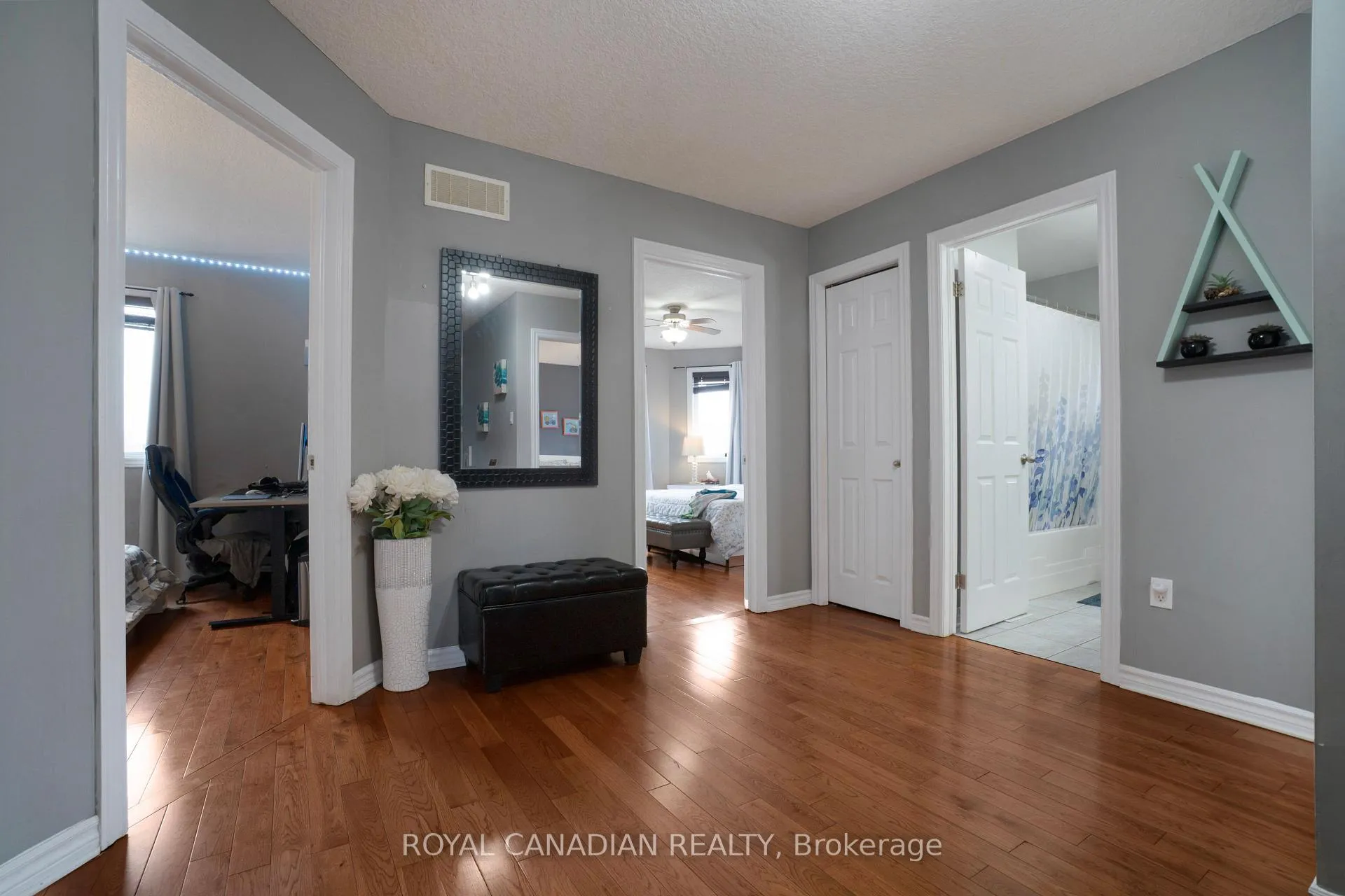 Photo 20 of 1723 Stackhouse Avenue, London, North C — HOMEH