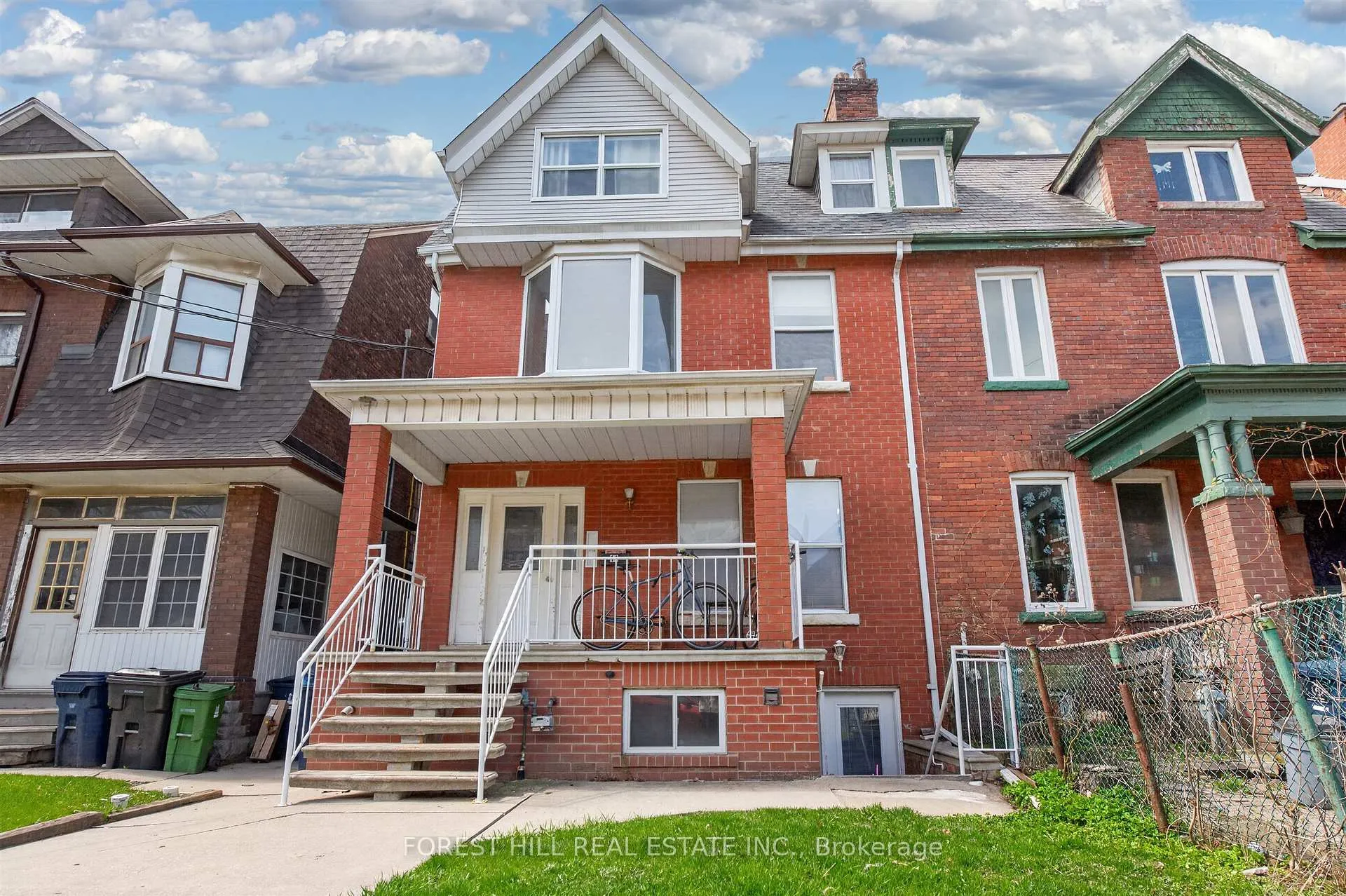 Photo 1 of Unit Lower, 14 Concord Avenue, Toronto, Palmerston-Little Italy — HOMEH