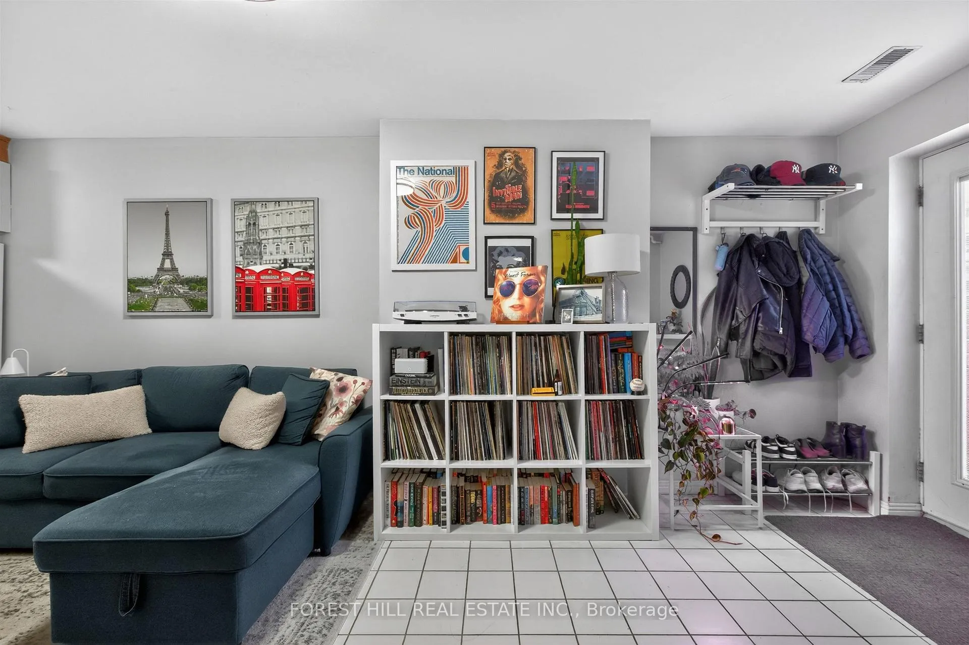 Photo 6 of Unit Lower, 14 Concord Avenue, Toronto, Palmerston-Little Italy — HOMEH