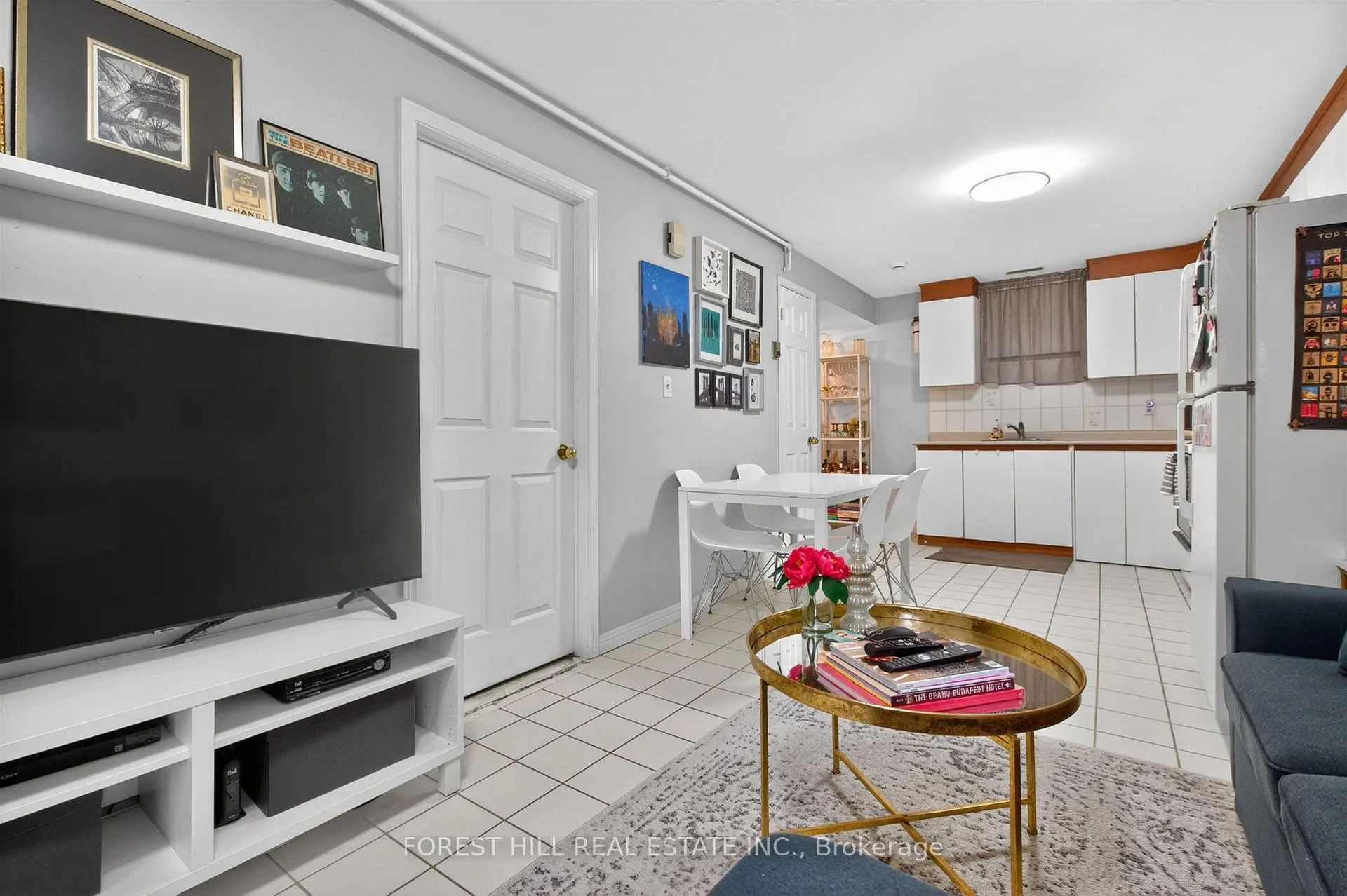 Photo 7 of Unit Lower, 14 Concord Avenue, Toronto, Palmerston-Little Italy — HOMEH
