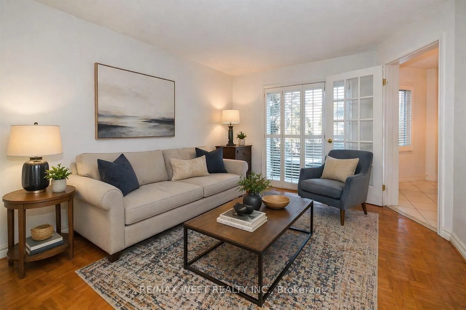 Photo 7 of 80 Edmund Seager Drive, Vaughan, Uplands — HOMEH
