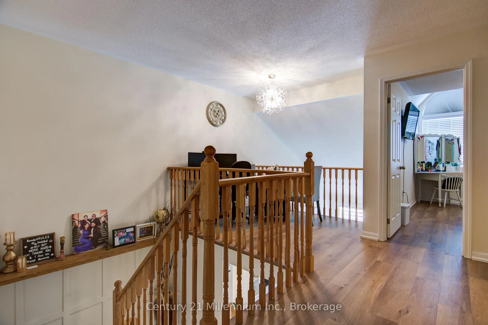 Photo 11 of 10 Providence Way, Wasaga Beach — HOMEH