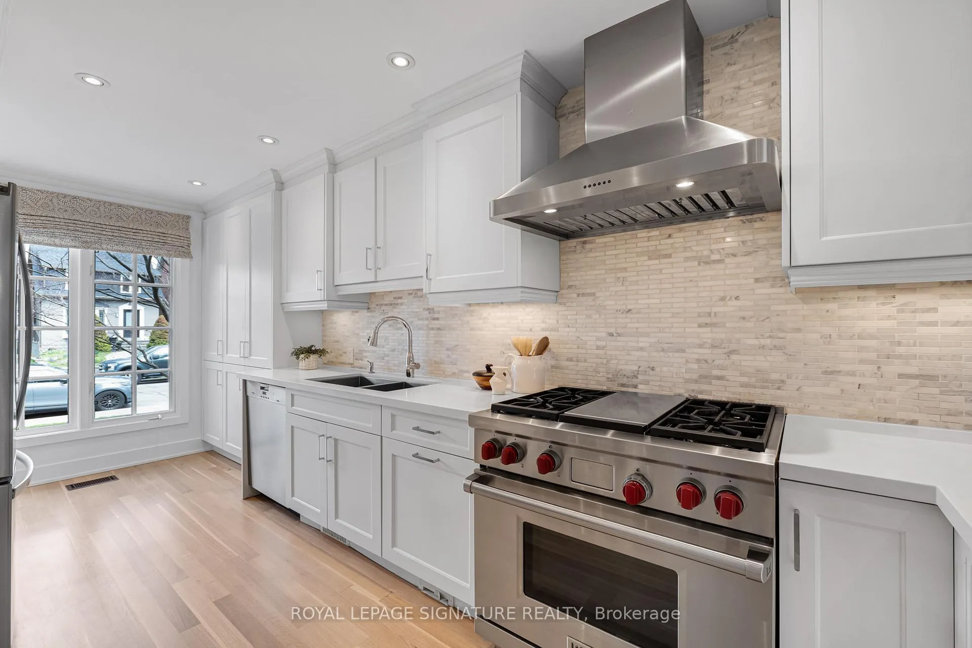 Photo 11 of 189 Bedford Park Avenue, Toronto, Lawrence Park North — HOMEH