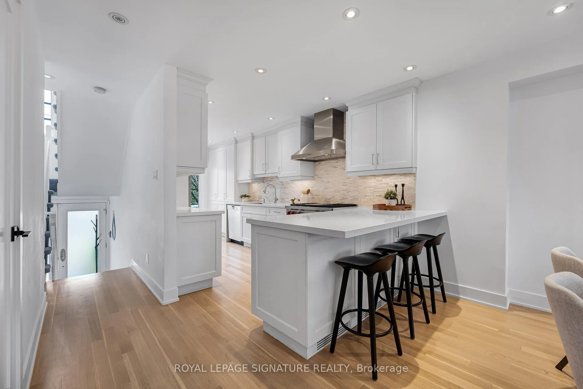 Photo 13 of 189 Bedford Park Avenue, Toronto, Lawrence Park North — HOMEH
