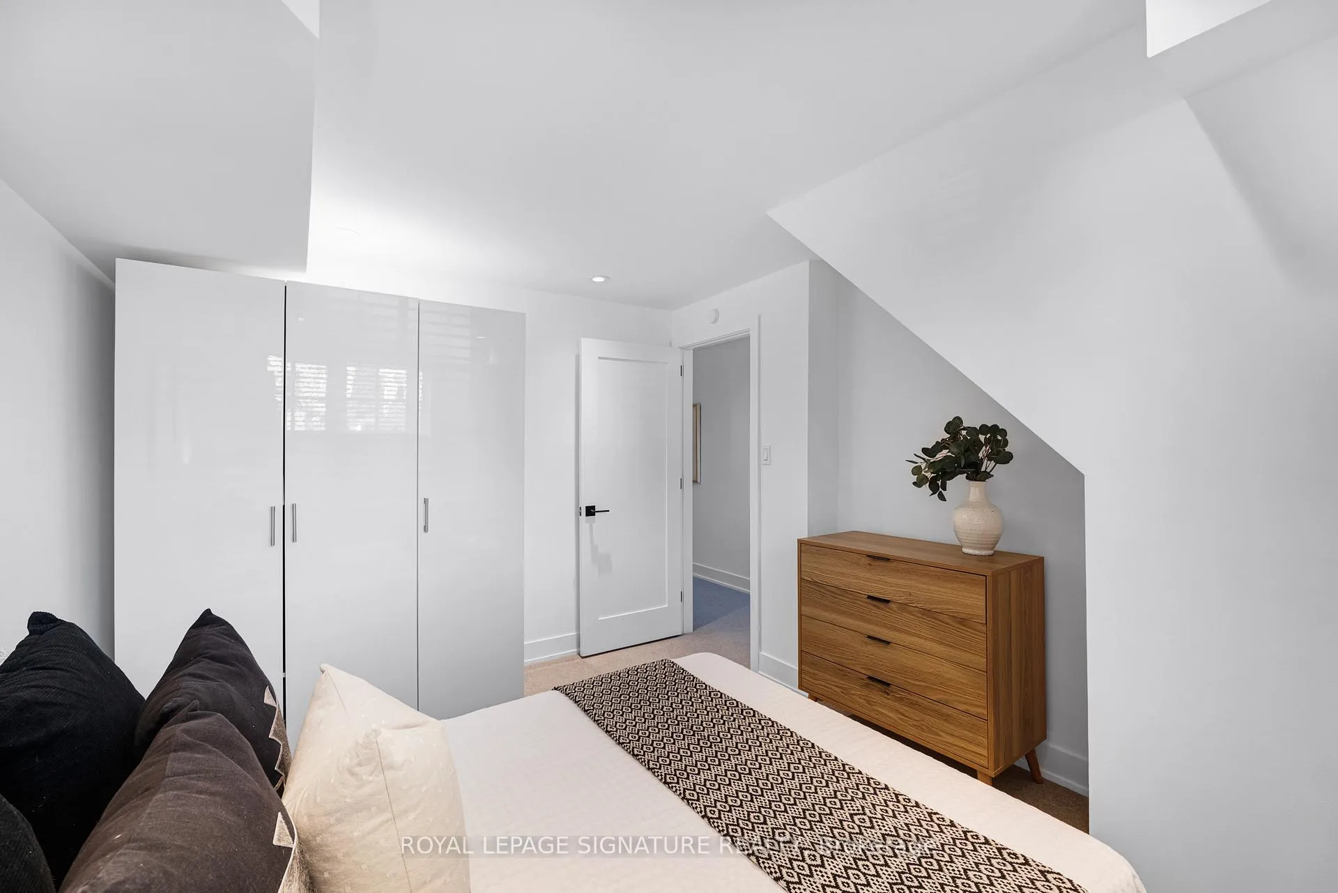 Photo 25 of 189 Bedford Park Avenue, Toronto, Lawrence Park North — HOMEH