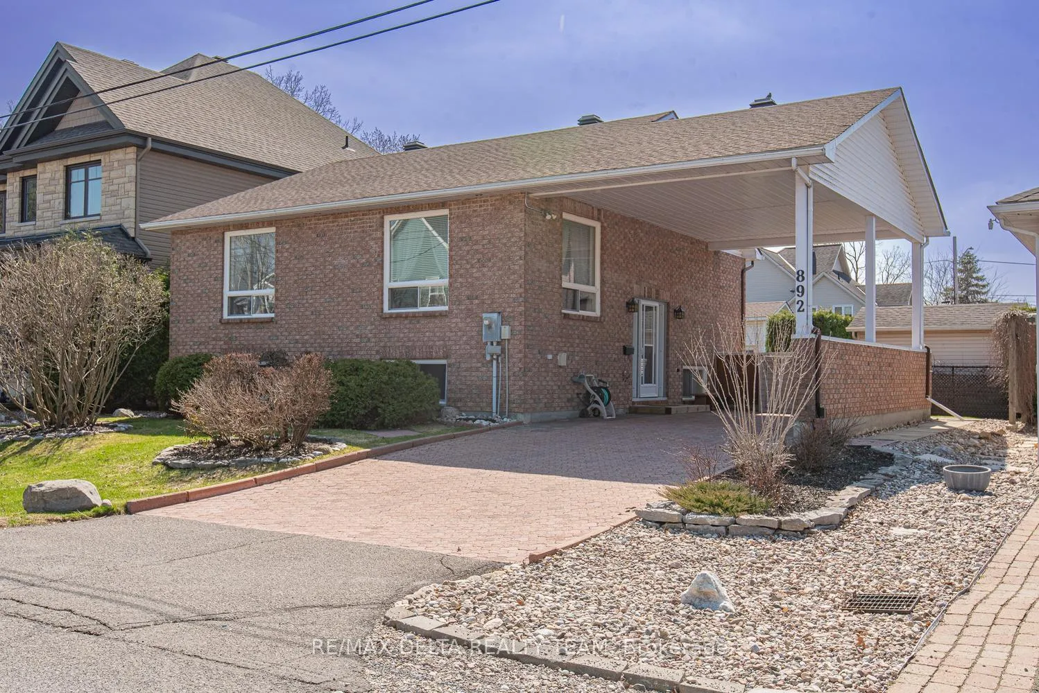Photo 1 of 892 Beauchamp Avenue, Ottawa, Hiawatha Park/Convent Glen — HOMEH