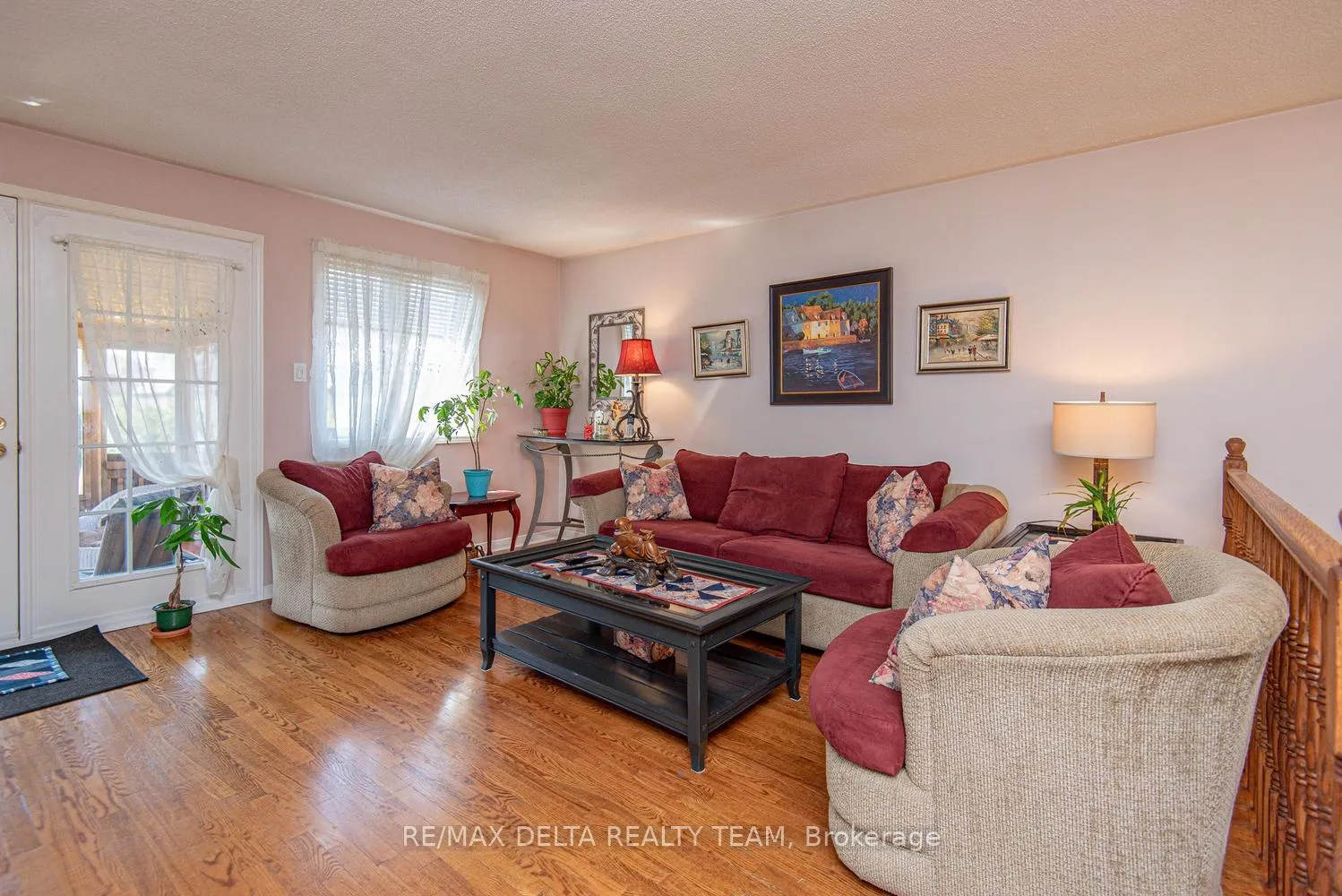 Photo 5 of 892 Beauchamp Avenue, Ottawa, Hiawatha Park/Convent Glen — HOMEH