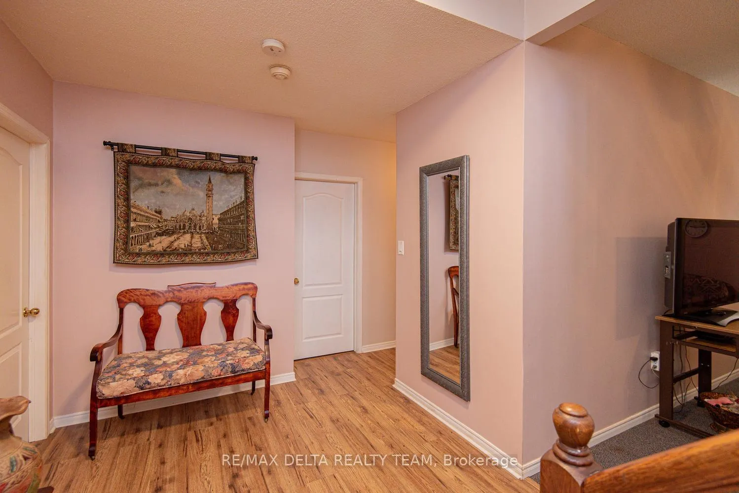 Photo 28 of 892 Beauchamp Avenue, Ottawa, Hiawatha Park/Convent Glen — HOMEH