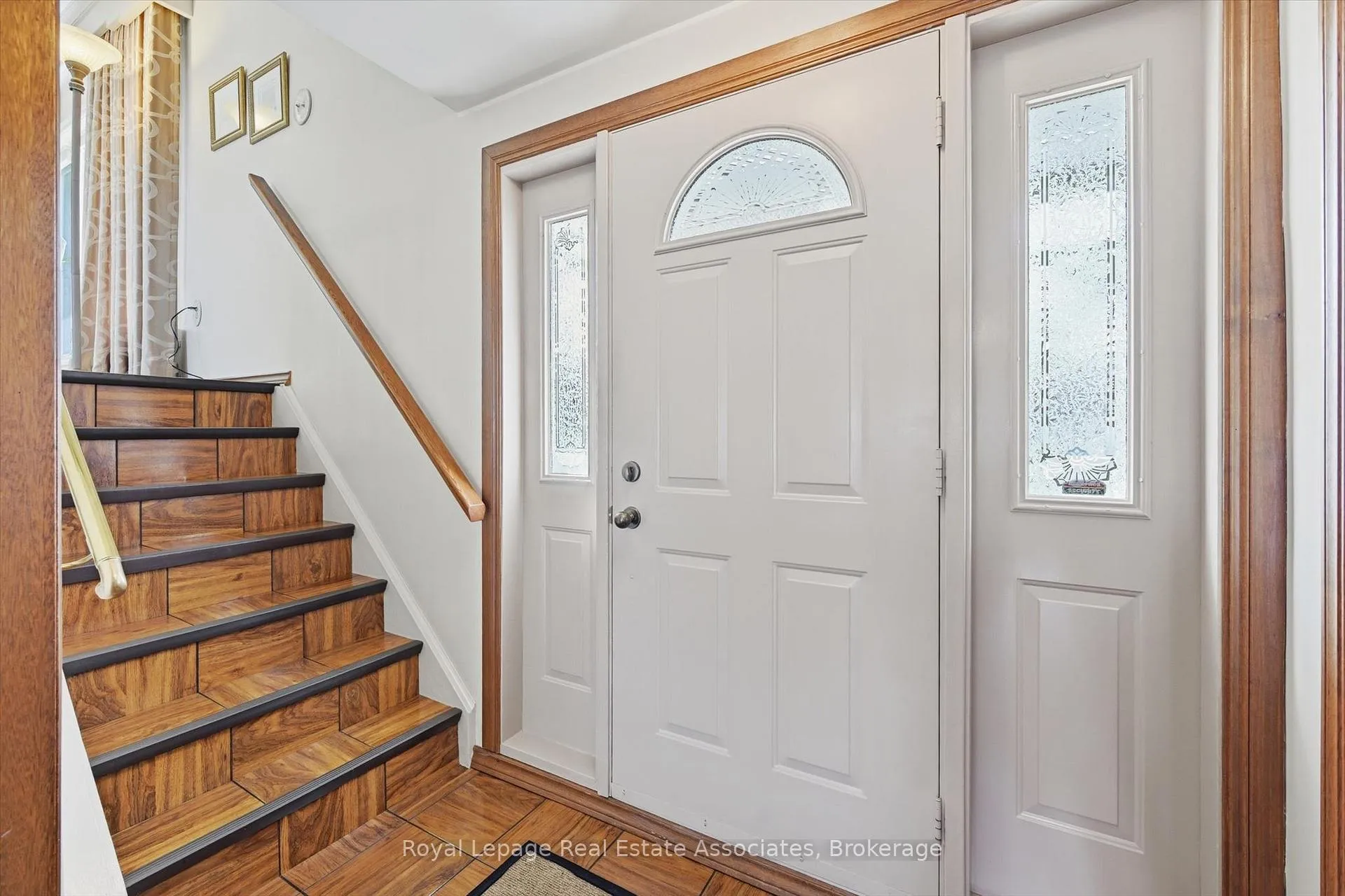 Photo 5 of 115 Laurier Avenue, Hamilton, Buchanan — HOMEH