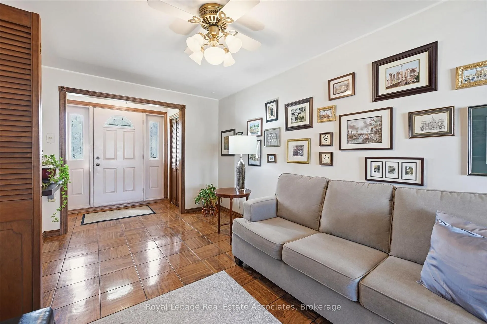 Photo 7 of 115 Laurier Avenue, Hamilton, Buchanan — HOMEH
