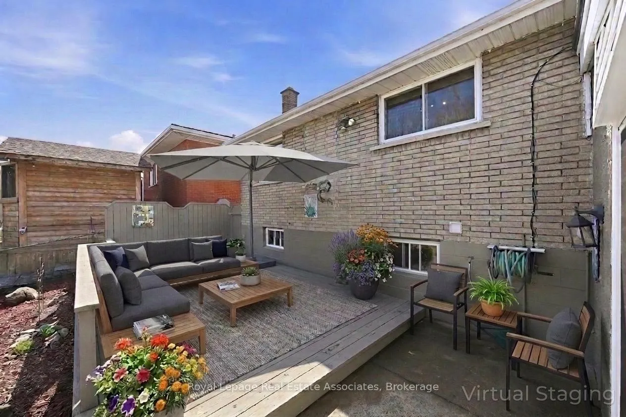 Photo 40 of 115 Laurier Avenue, Hamilton, Buchanan — HOMEH