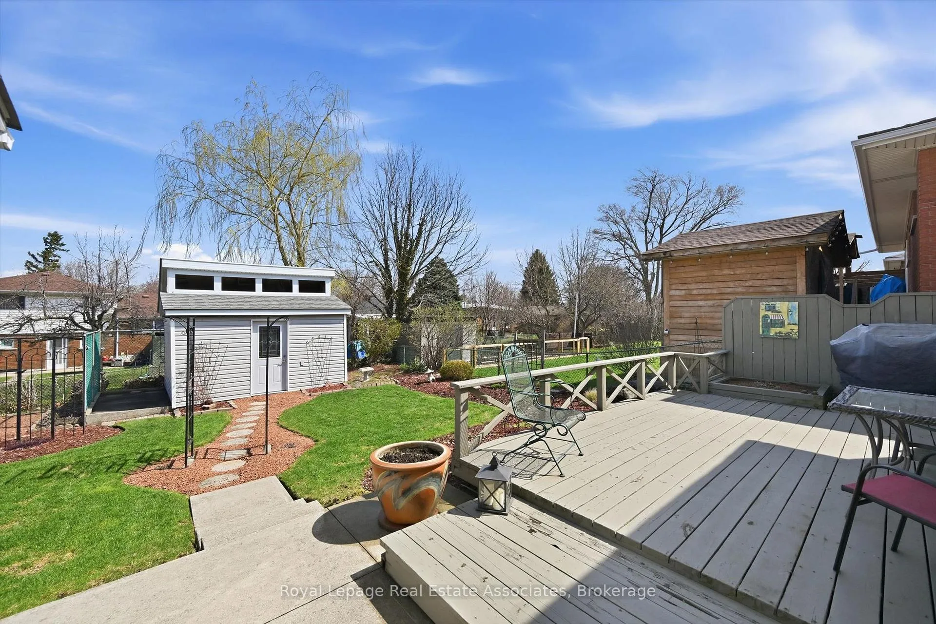Photo 42 of 115 Laurier Avenue, Hamilton, Buchanan — HOMEH