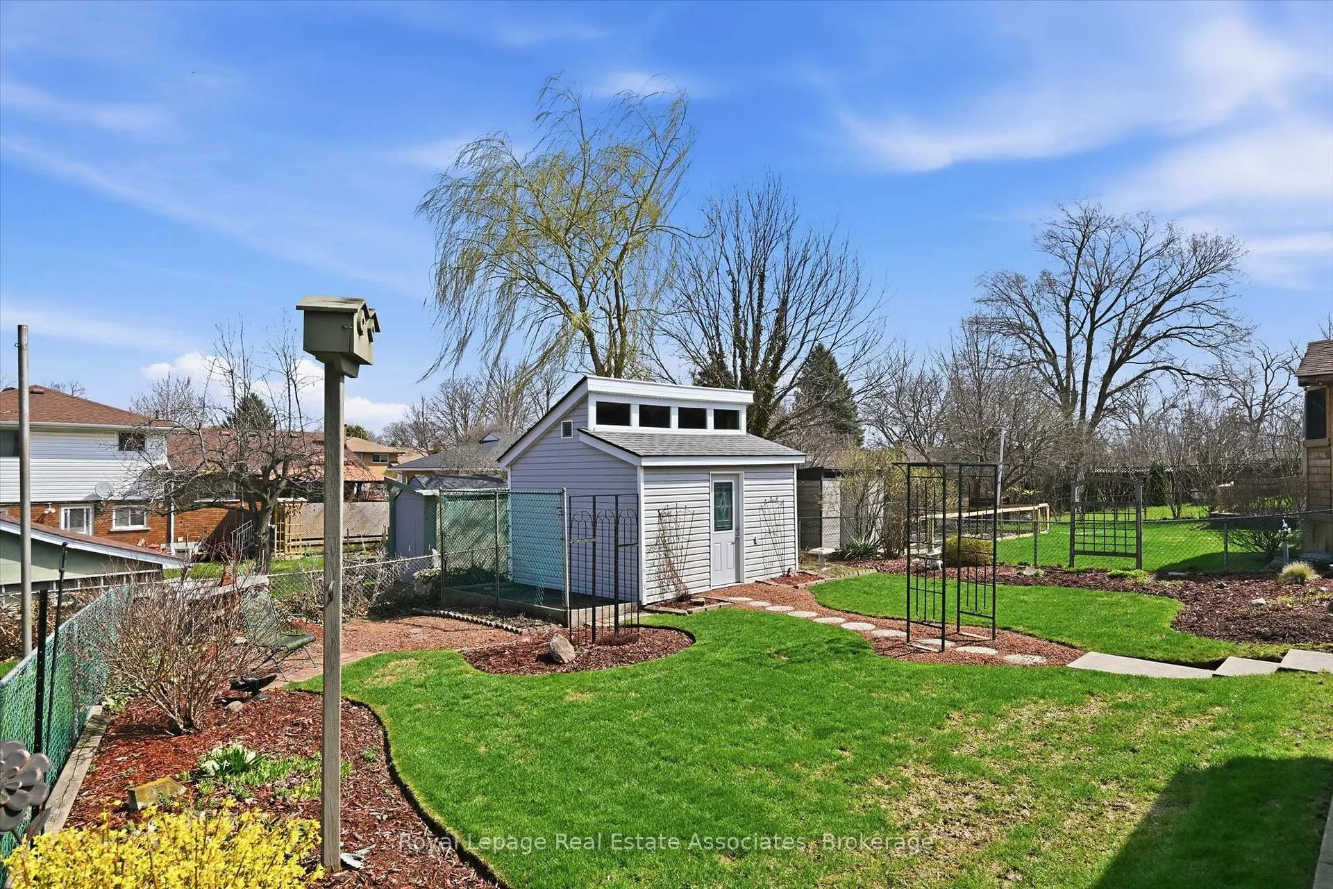 Photo 44 of 115 Laurier Avenue, Hamilton, Buchanan — HOMEH
