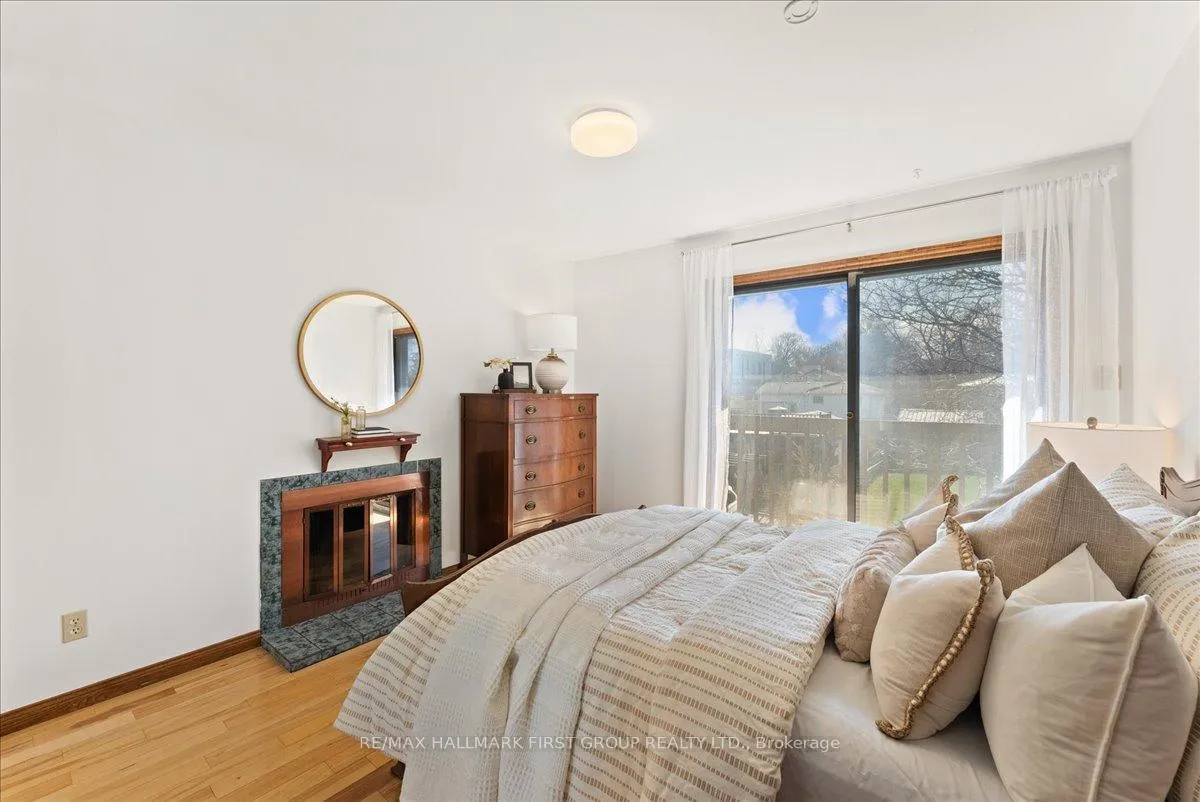 Photo 24 of 612 Westshore Boulevard, Pickering, West Shore — HOMEH