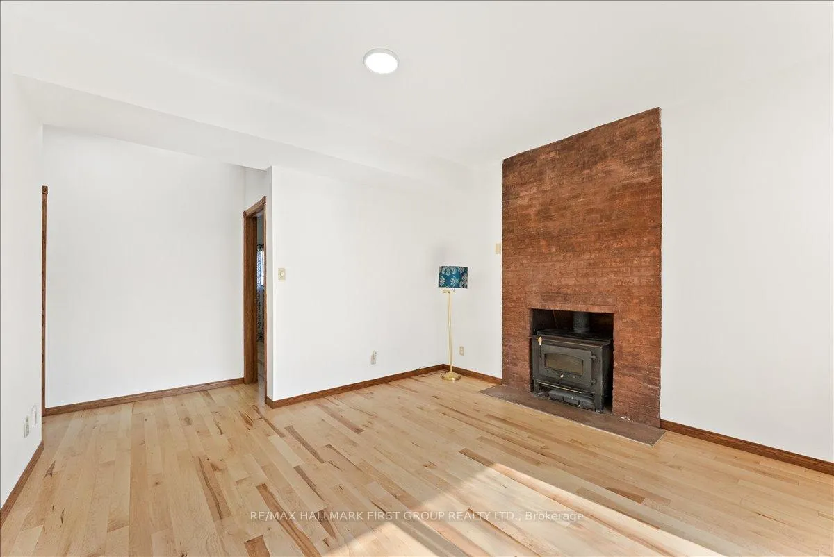 Photo 31 of 612 Westshore Boulevard, Pickering, West Shore — HOMEH