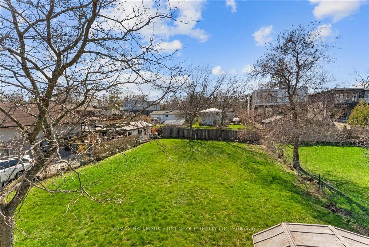 Photo 37 of 612 Westshore Boulevard, Pickering, West Shore — HOMEH