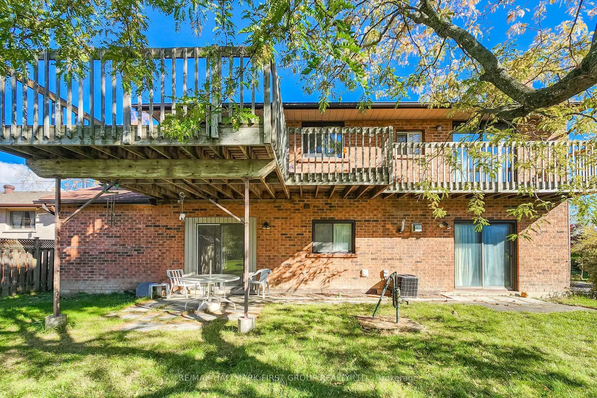 Photo 43 of 612 Westshore Boulevard, Pickering, West Shore — HOMEH