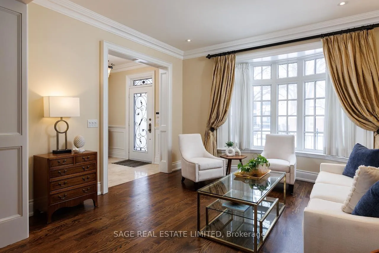 Photo 8 of 19 Carmichael Avenue, Toronto, Bedford Park-Nortown — HOMEH