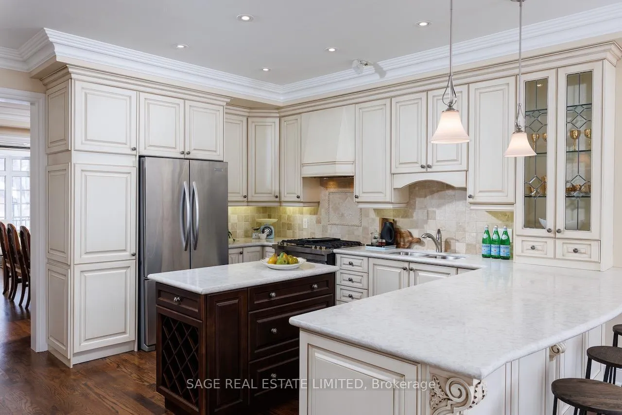 Photo 18 of 19 Carmichael Avenue, Toronto, Bedford Park-Nortown — HOMEH
