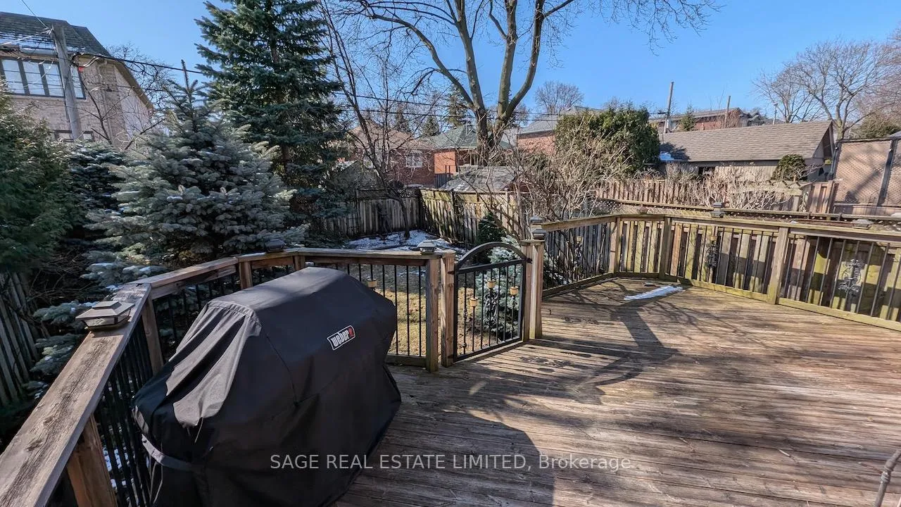 Photo 23 of 19 Carmichael Avenue, Toronto, Bedford Park-Nortown — HOMEH