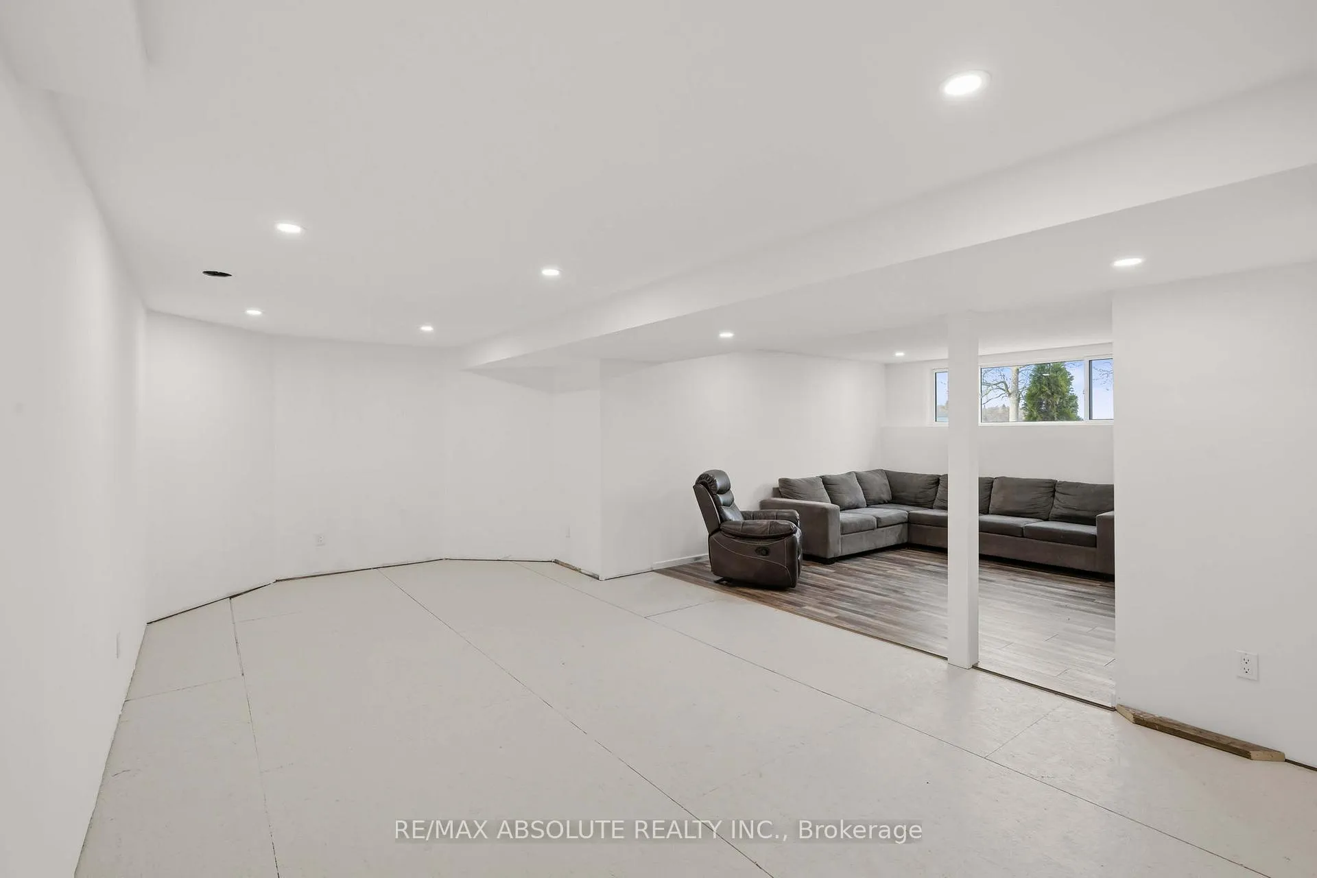 Photo 13 of 1819 Lochwinnoch Road, Horton, Horton Twp — HOMEH