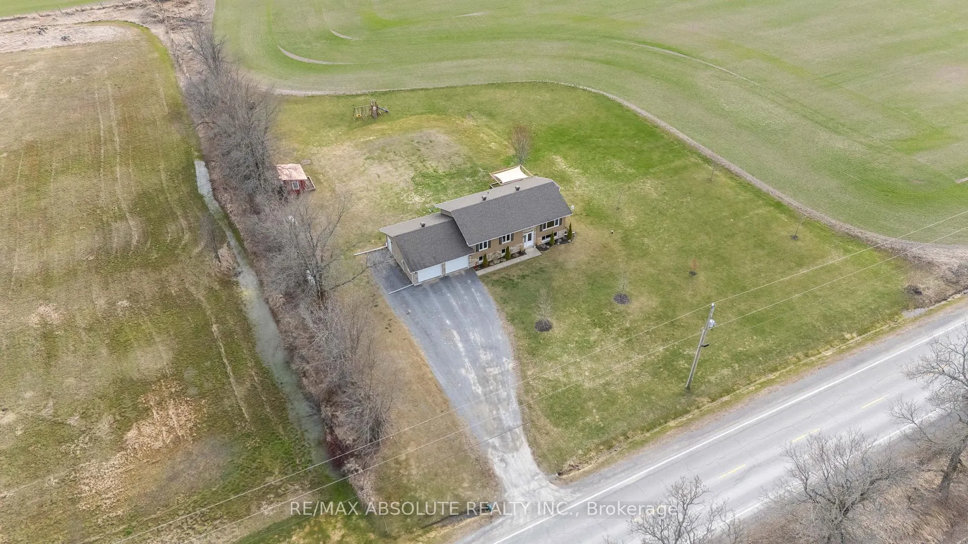 Photo 17 of 1819 Lochwinnoch Road, Horton, Horton Twp — HOMEH