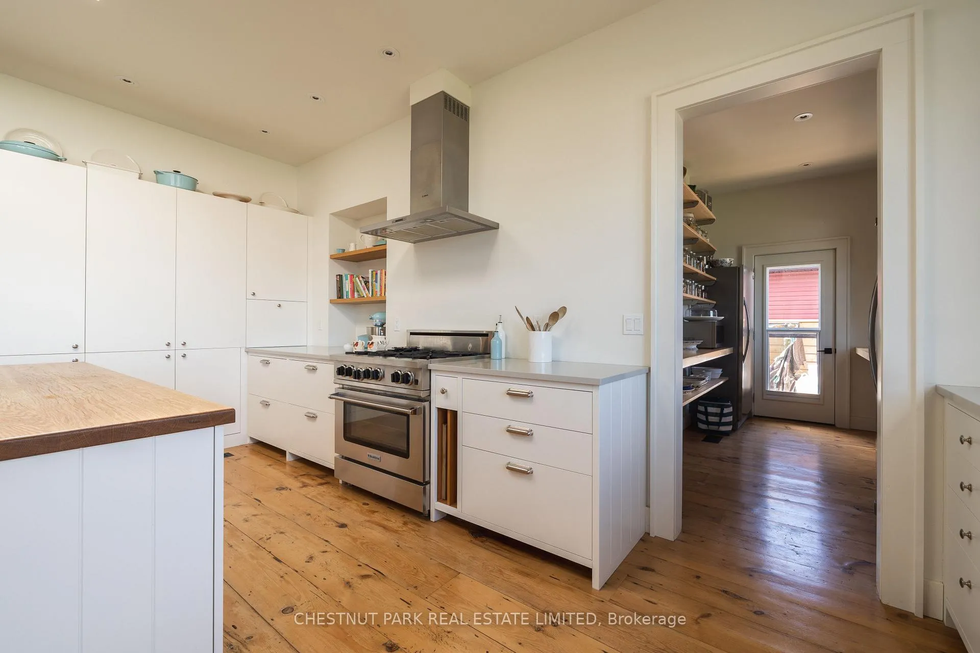 Photo 24 of 5 Solmes Street, Prince Edward County, Sophiasburg Ward — HOMEH