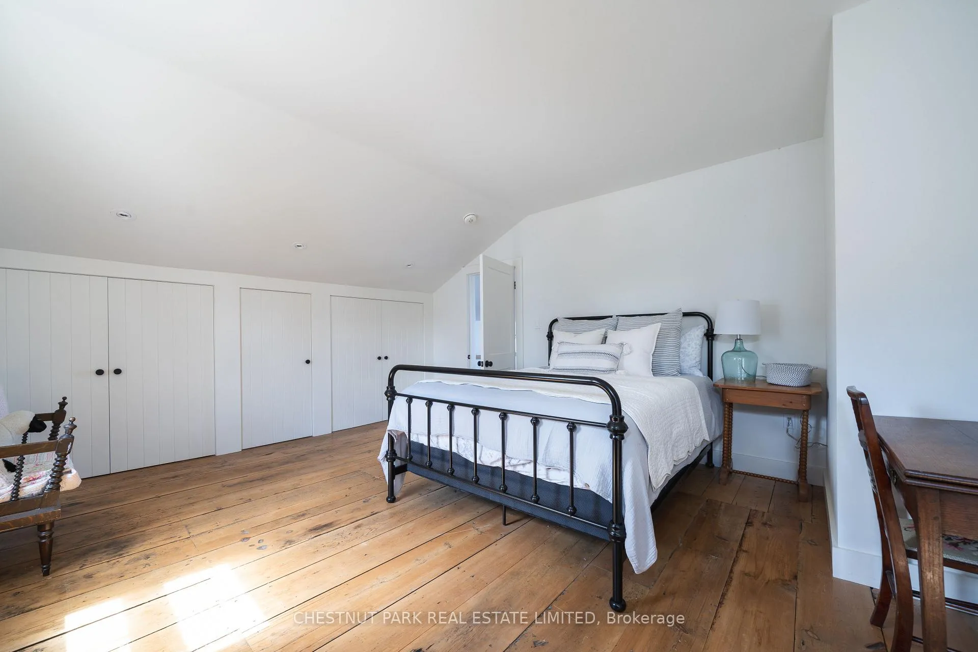 Photo 42 of 5 Solmes Street, Prince Edward County, Sophiasburg Ward — HOMEH