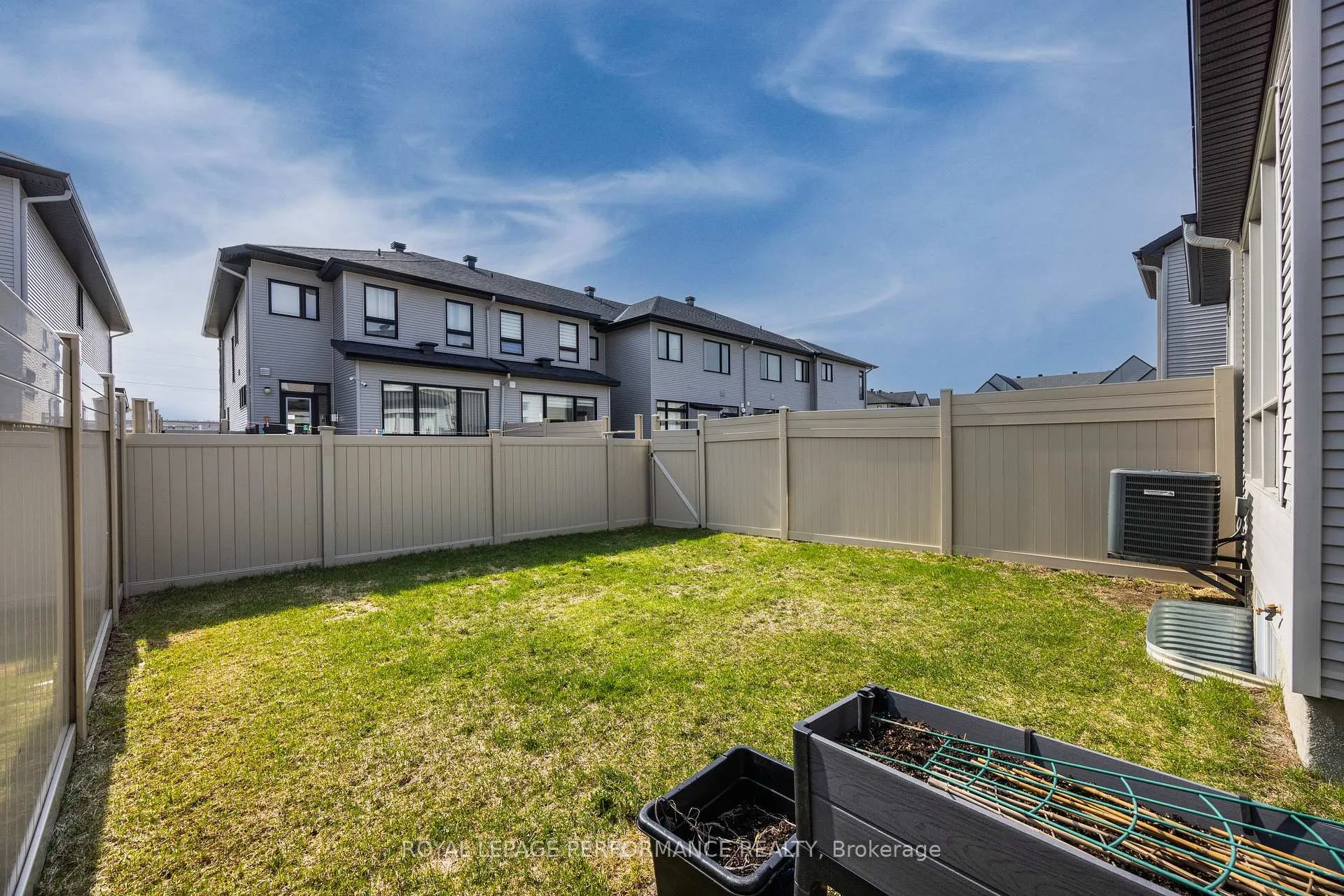 Photo 47 of 635 Cordelette Circle, Ottawa, Mer Bleue/Bradley Estates/Anderson Park — HOMEH
