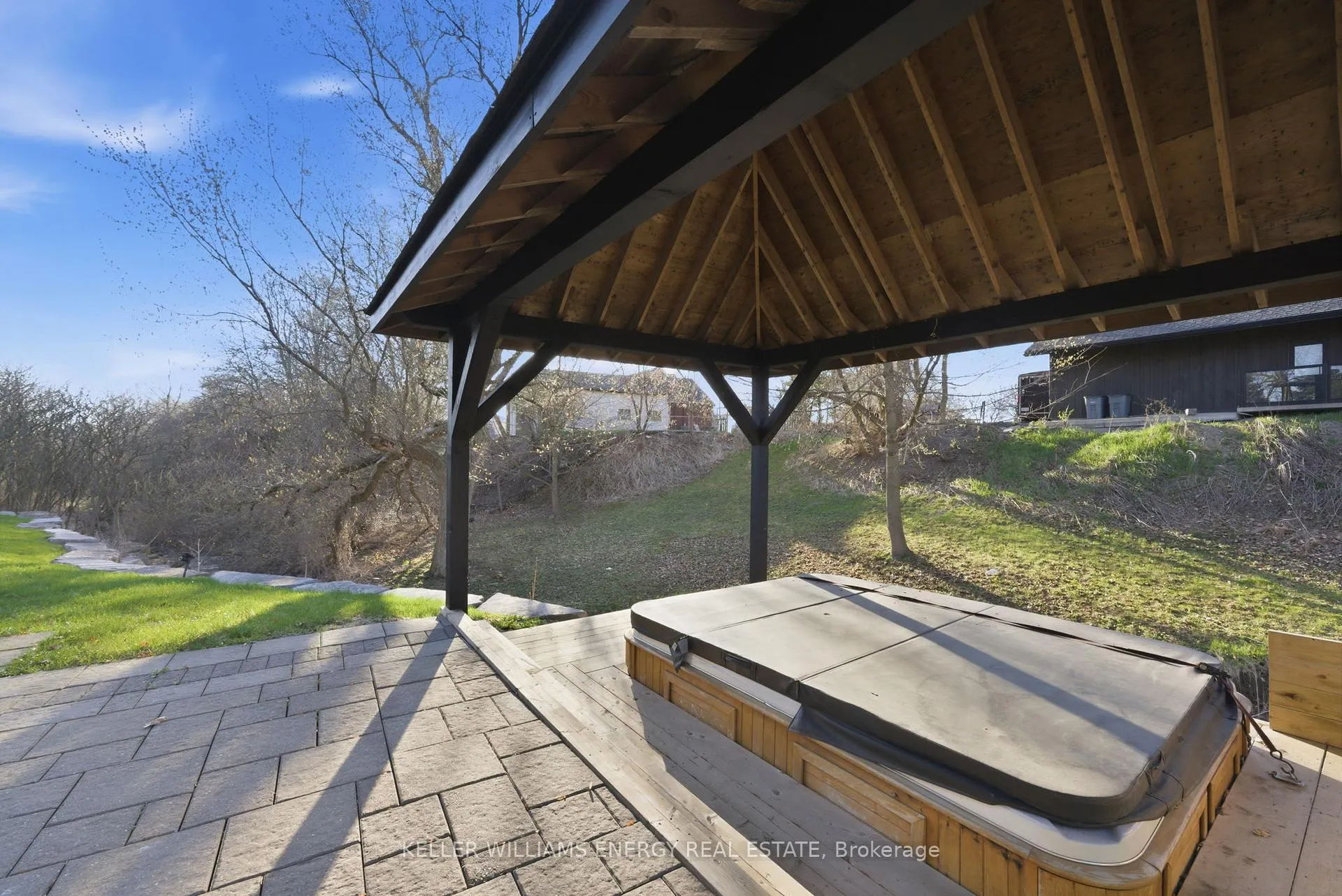 Photo 40 of 4858 Trulls Road, Clarington, Rural Clarington — HOMEH